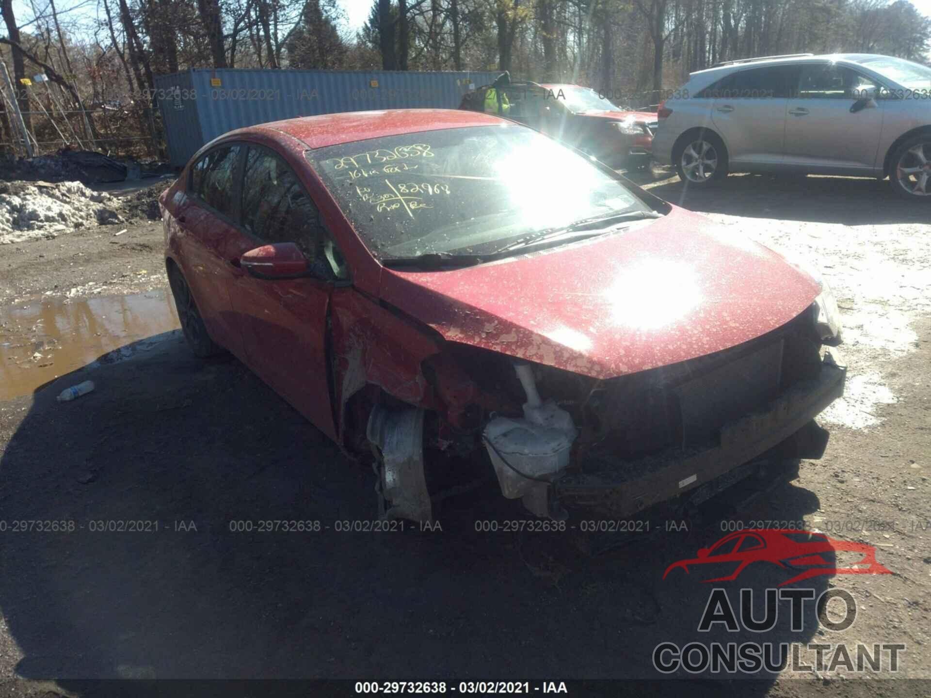 KIA FORTE 2016 - KNAFX4A61G5567022