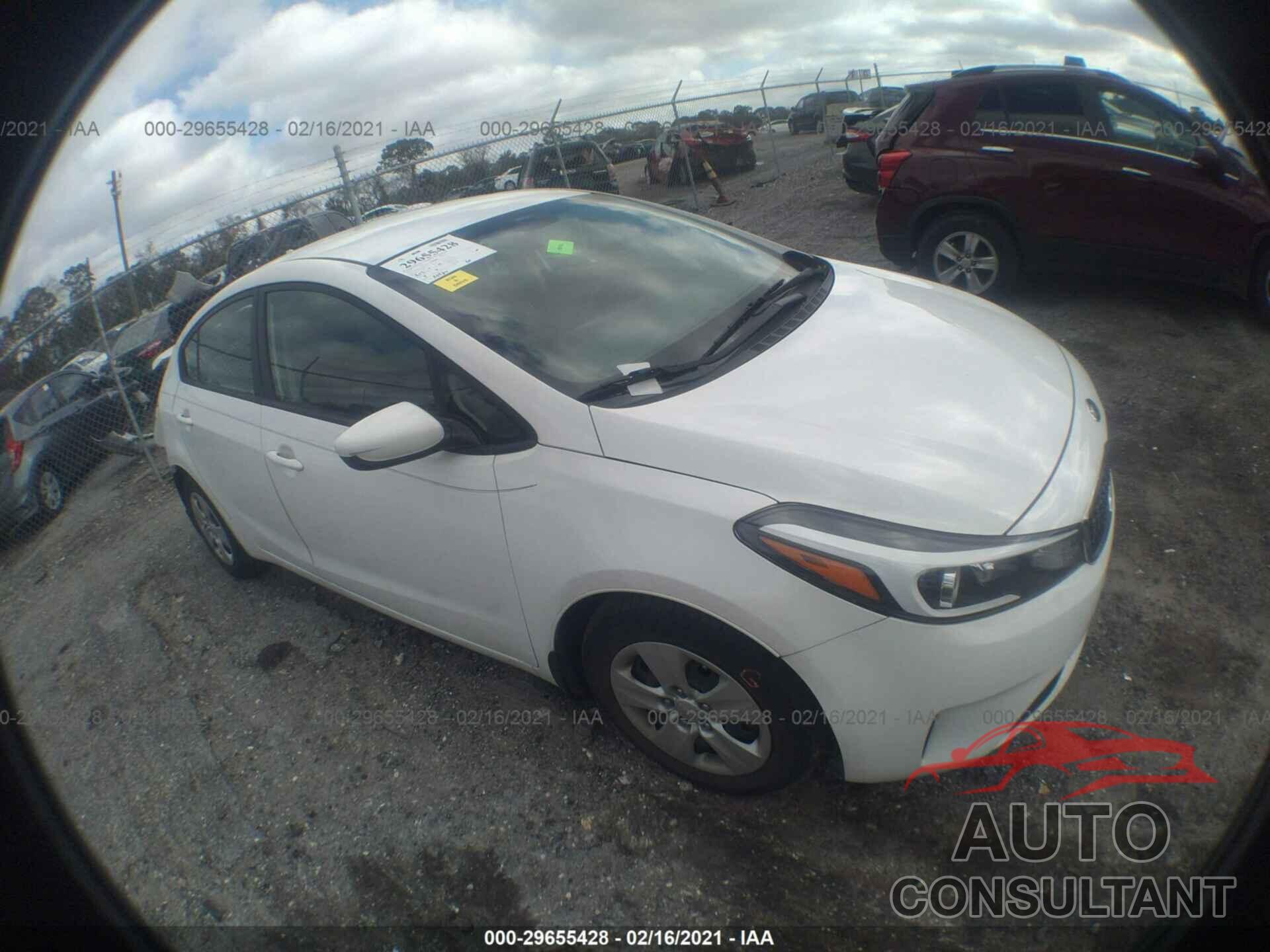 KIA FORTE 2018 - 3KPFK4A76JE235809