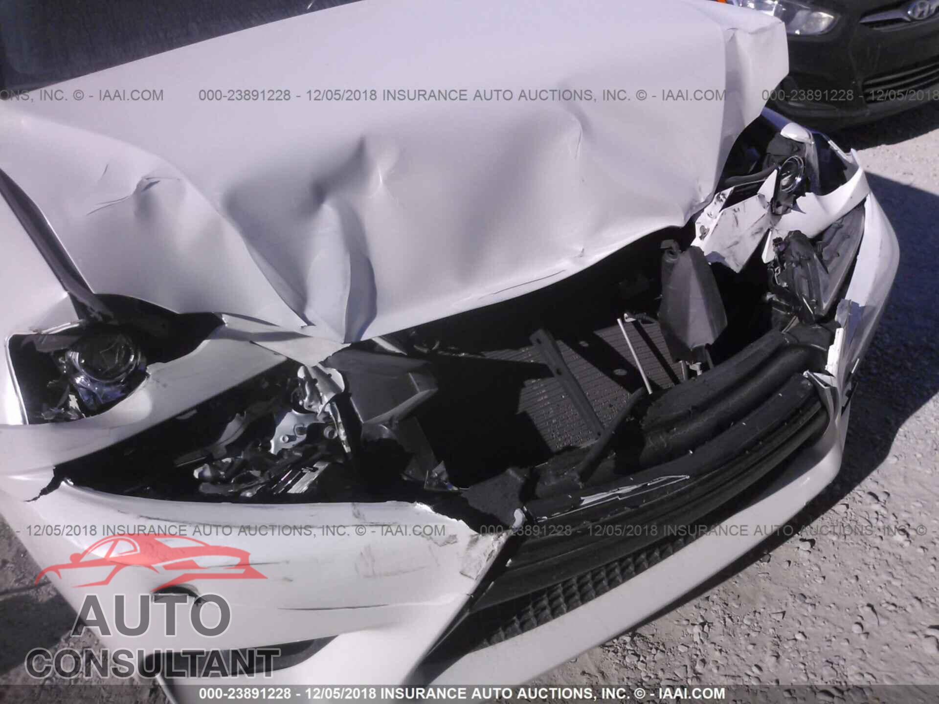 LEXUS IS 2016 - JTHBA1D23G5007768