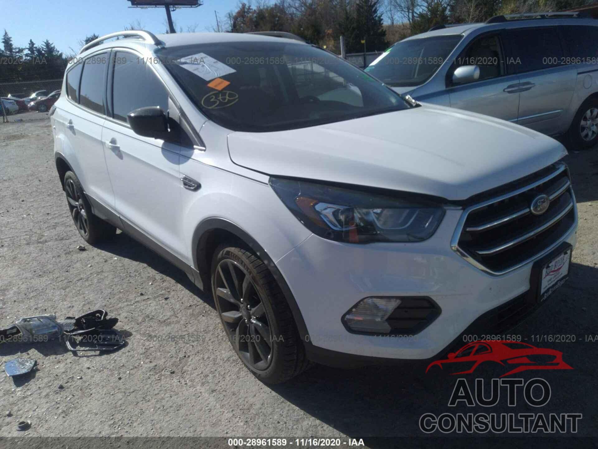 FORD ESCAPE 2017 - 1FMCU0GD3HUB15184
