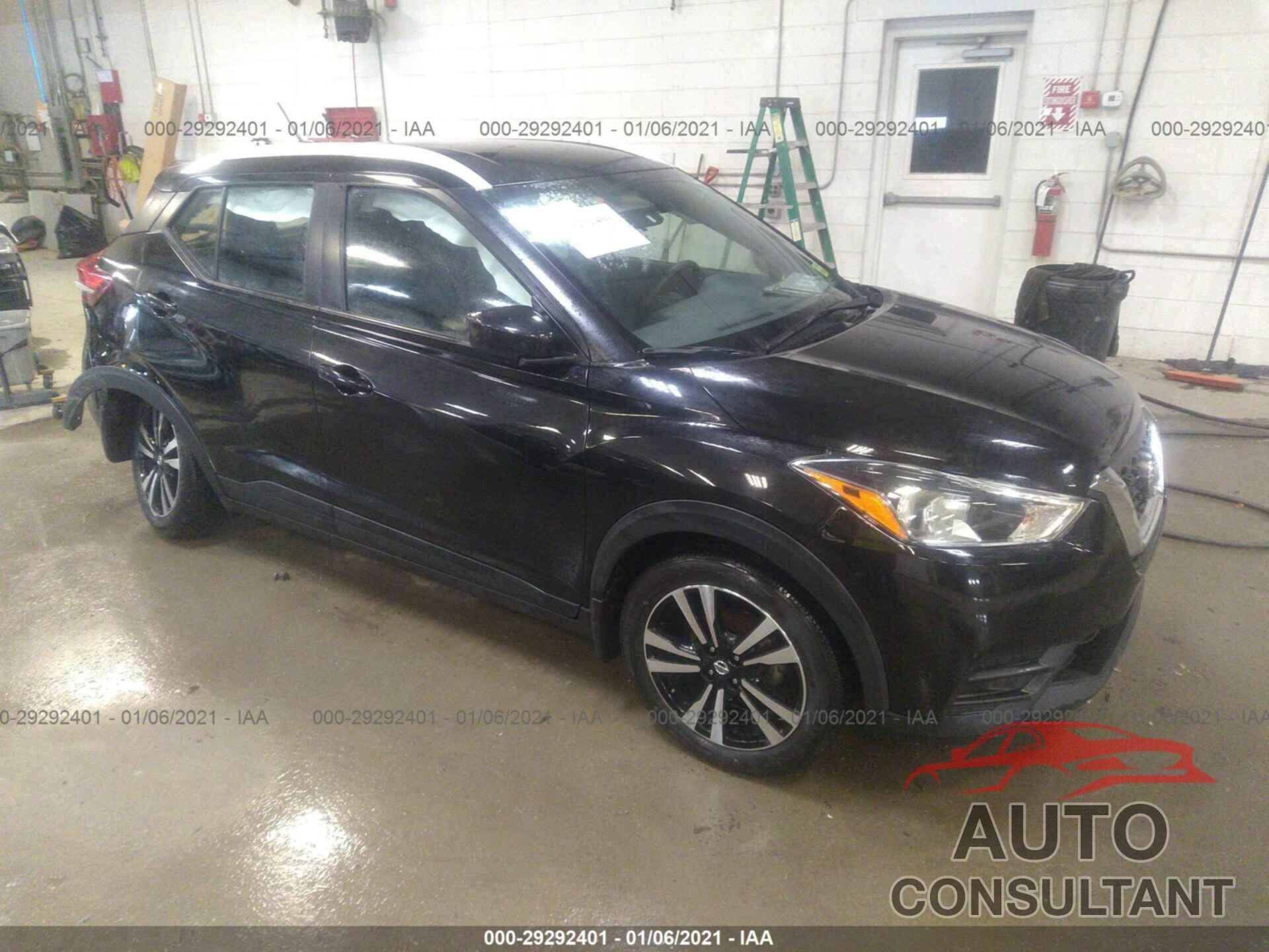 NISSAN KICKS 2019 - 3N1CP5CU1KL493555