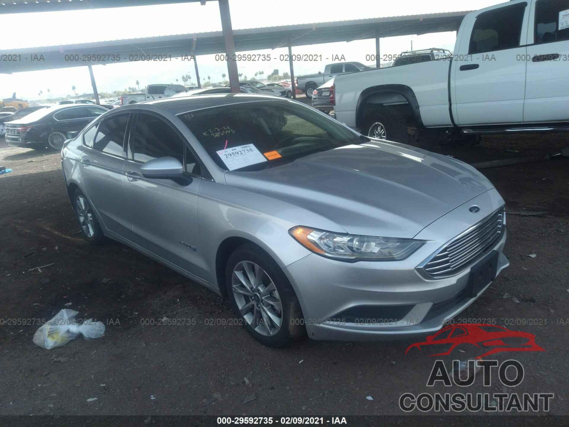 FORD FUSION 2017 - 3FA6P0LU1HR385445