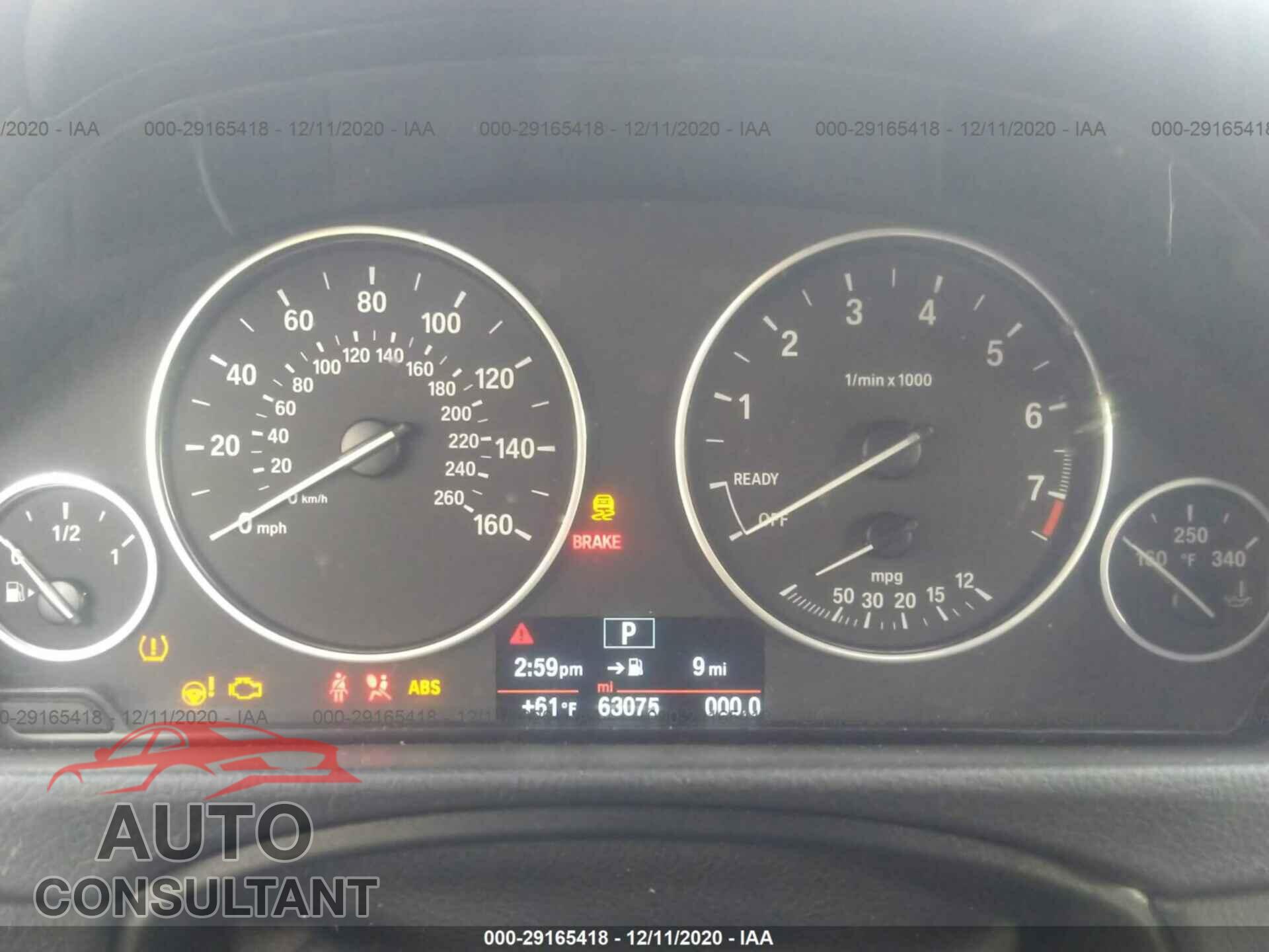 BMW 3 SERIES 2016 - WBA8E1G56GNU10713