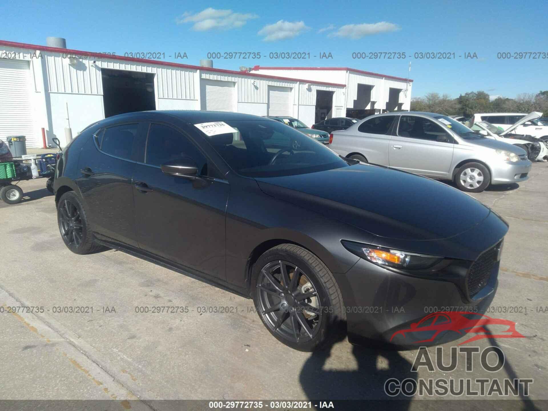 MAZDA MAZDA3 HATCHBACK 2019 - JM1BPAMM9K1120643