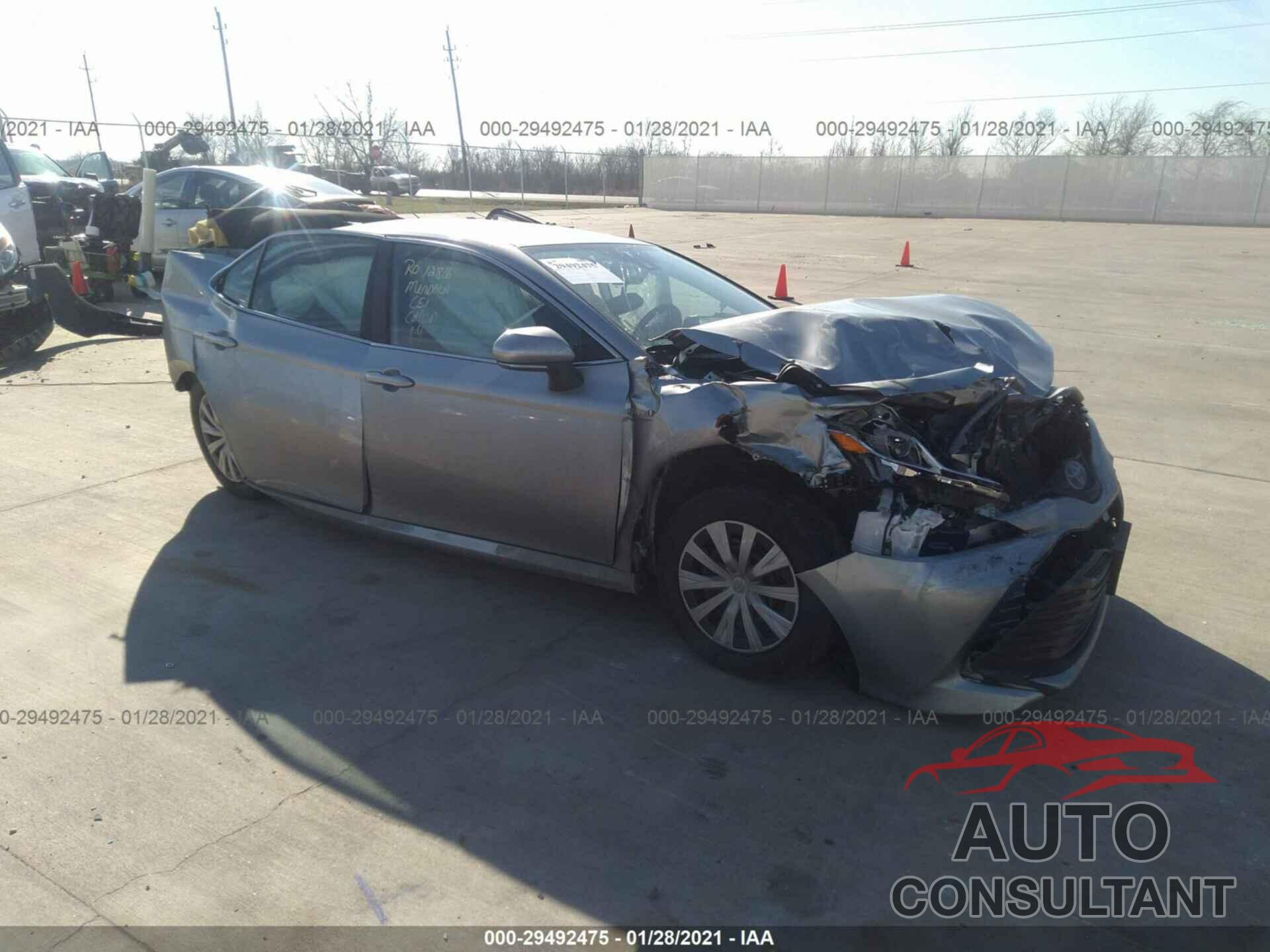 2020 CAMRY TOYOTA