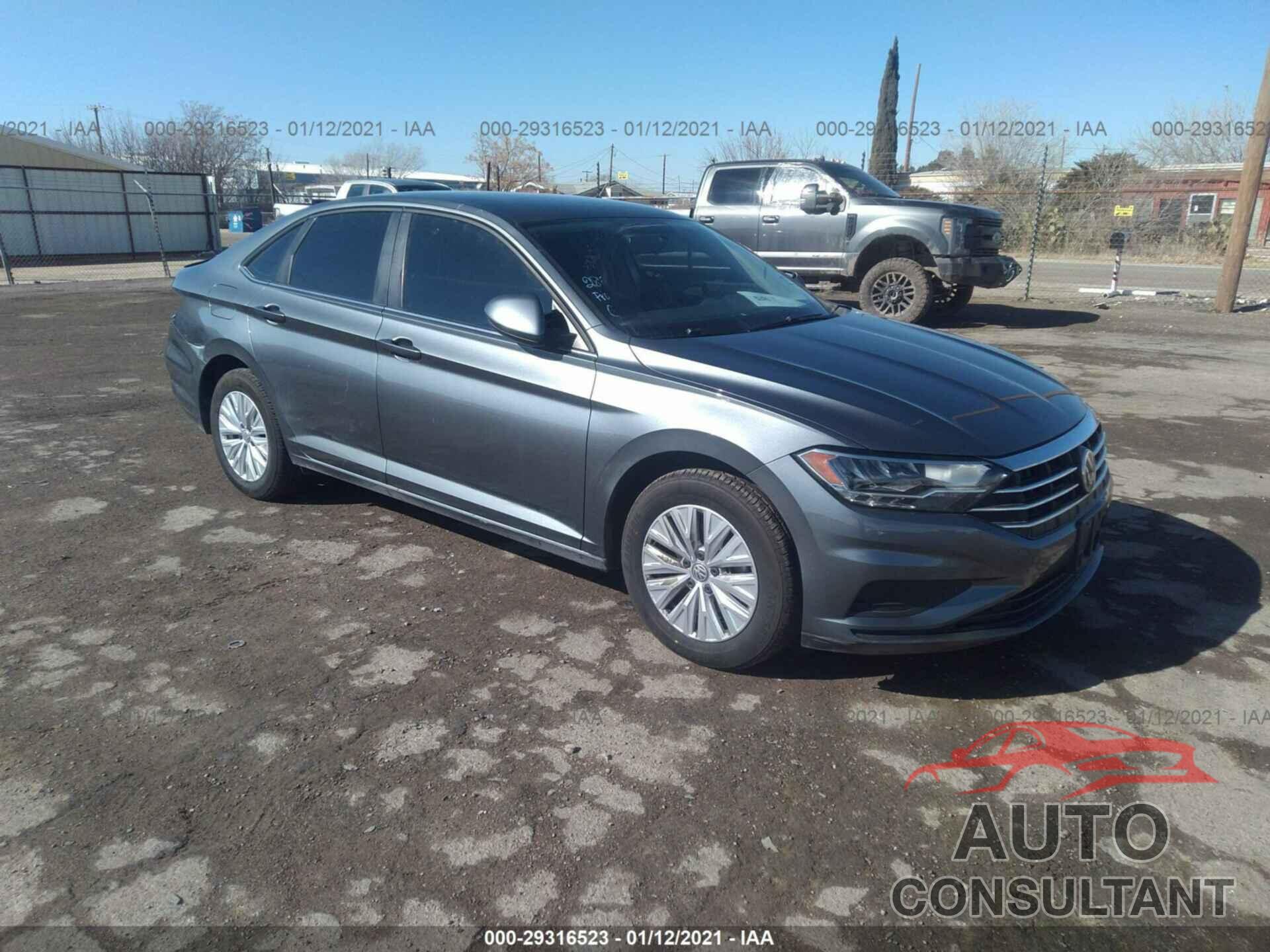 VOLKSWAGEN JETTA 2019 - 3VWC57BUXKM127021