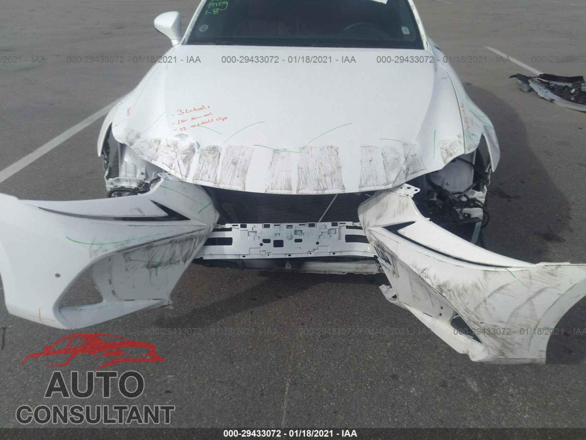 LEXUS IS 2019 - JTHBA1D23K5085847