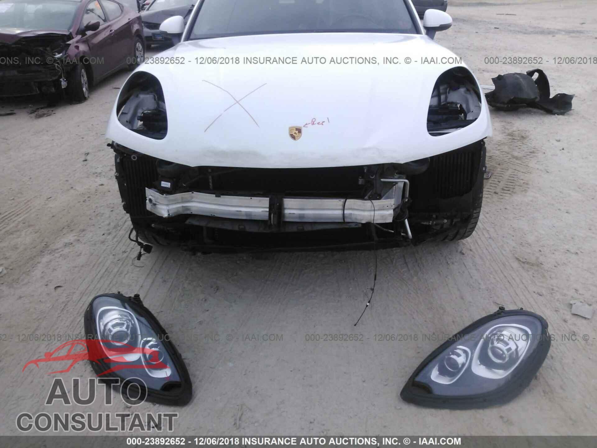 PORSCHE MACAN 2015 - WP1AF2A54FLB90464