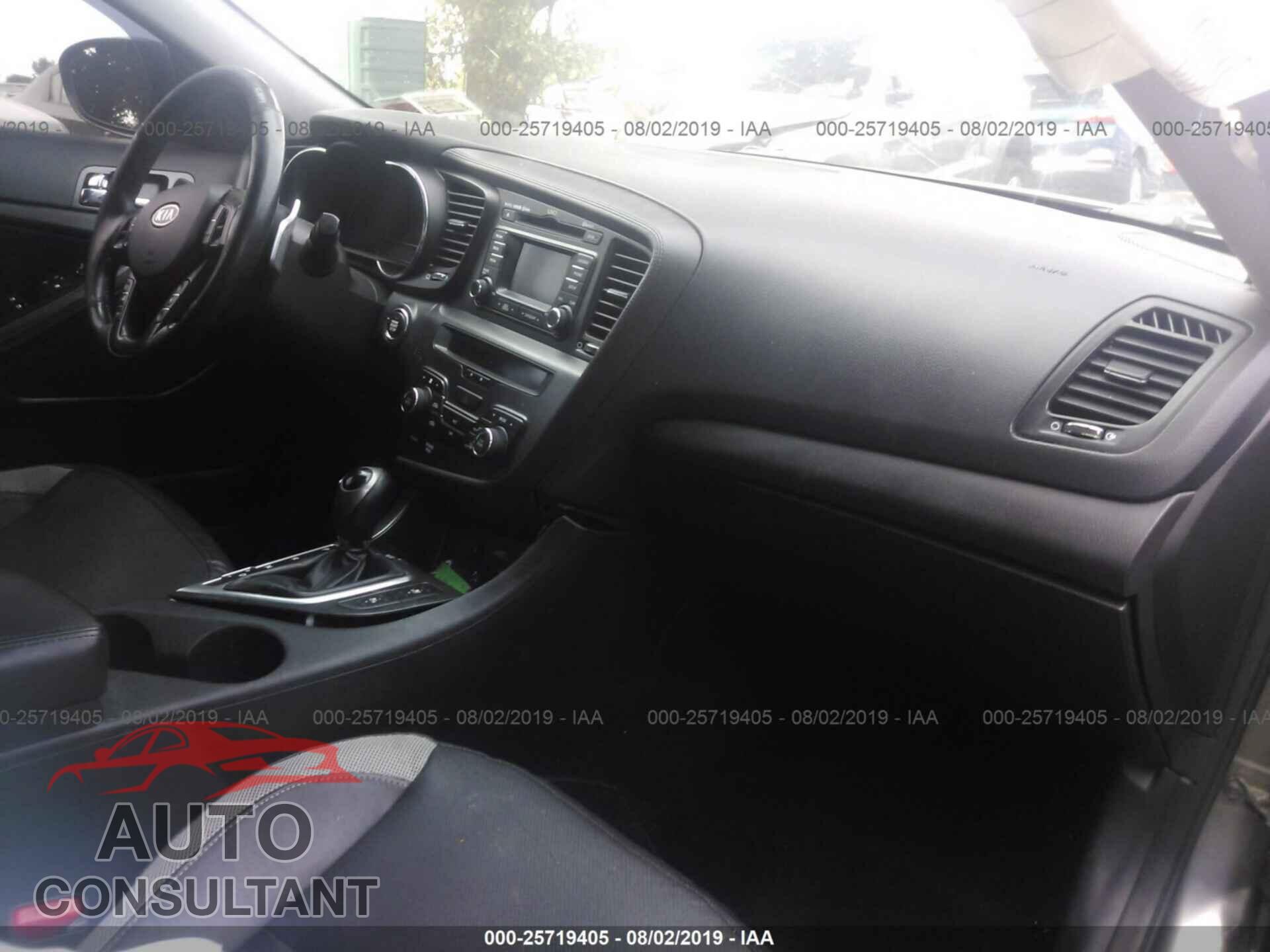KIA OPTIMA 2012 - 5XXGR4A67CG045647