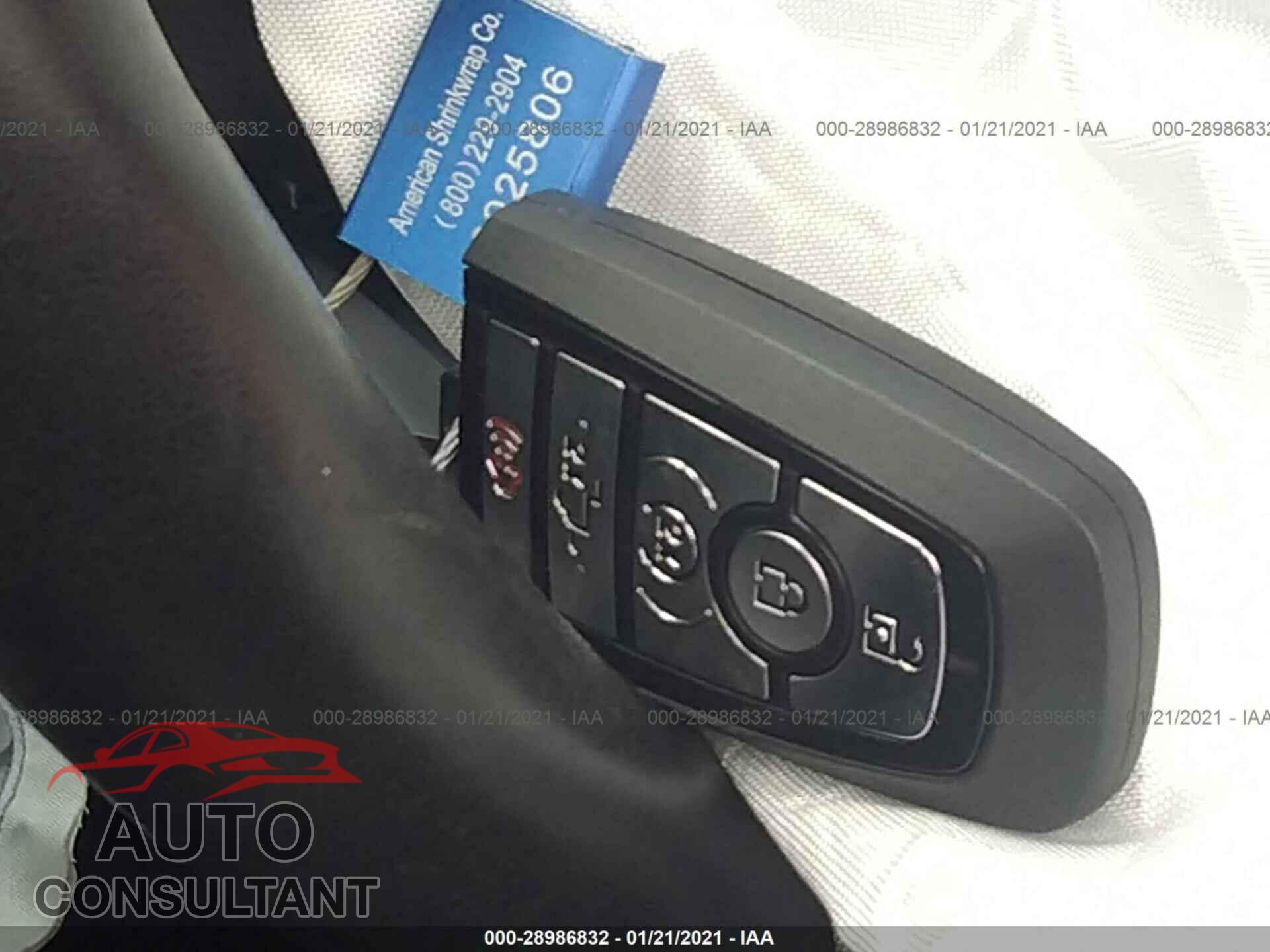 FORD MUSTANG 2018 - 1FA6P8TH3J5122397