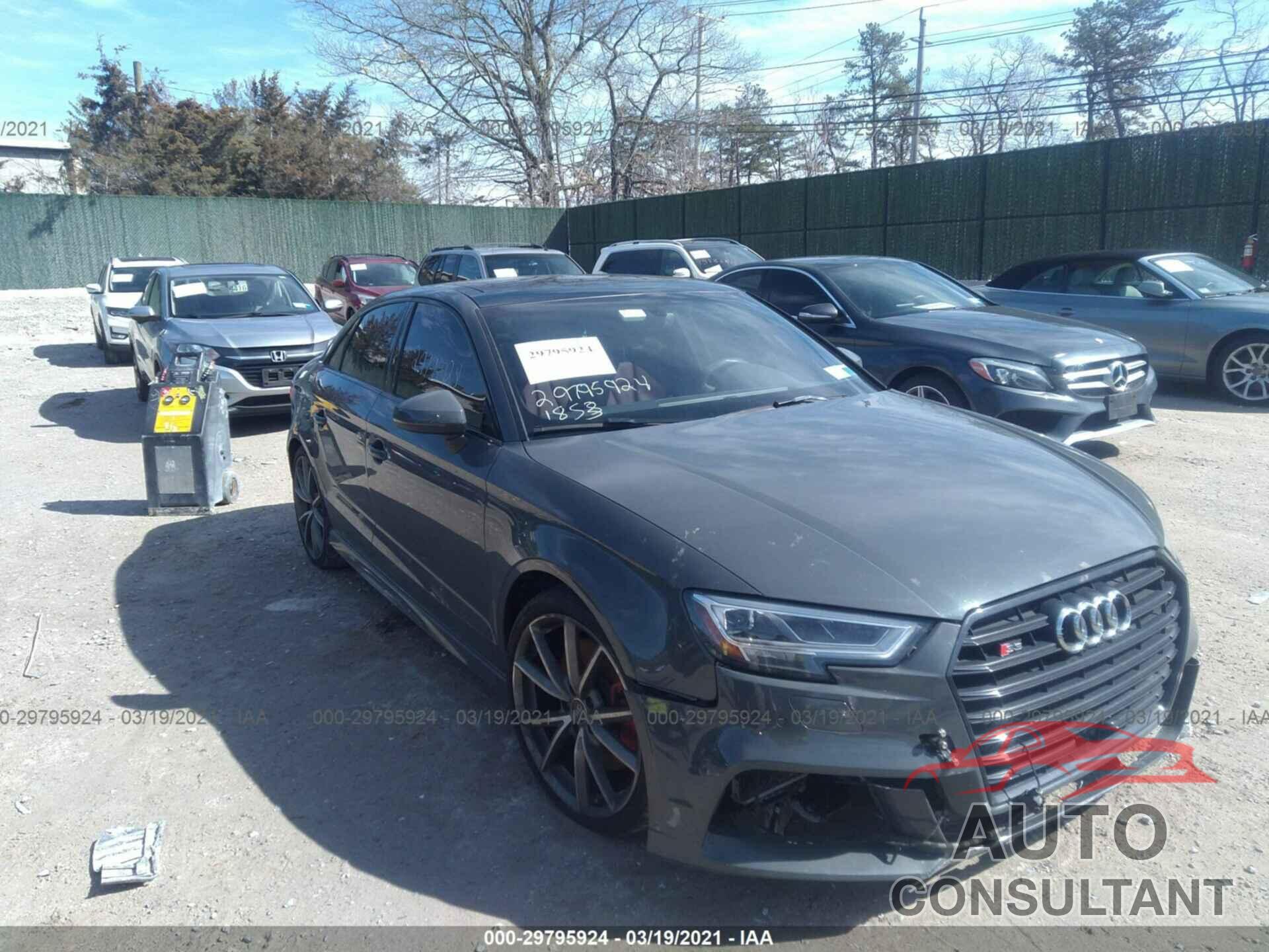 AUDI S3 2018 - WAUB1GFF5J1045261