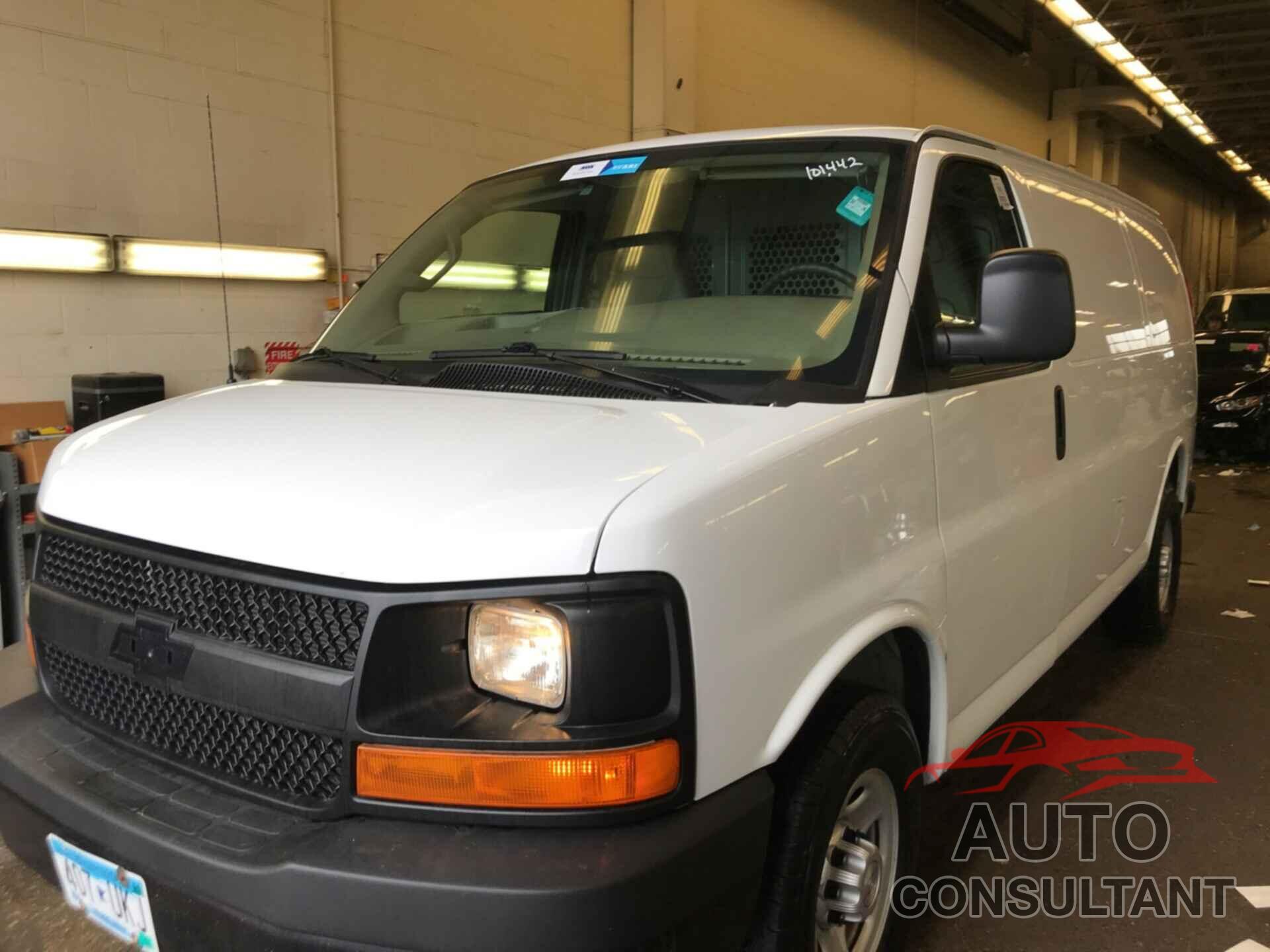 CHEVROLET EXPRESS CARGO VAN 2016 - 1GCWGAFF6G1243114