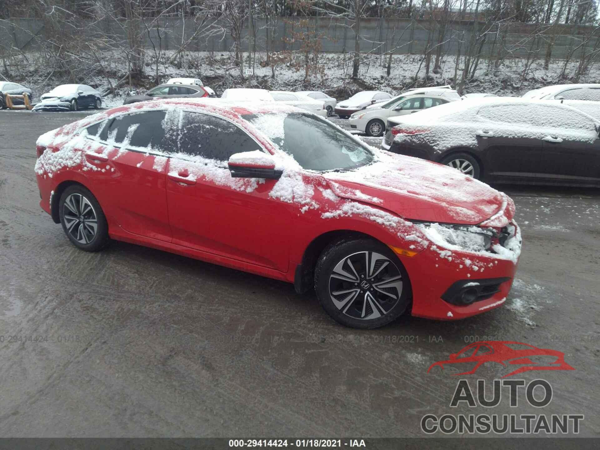 HONDA CIVIC SEDAN 2018 - JHMFC1F70JX001488