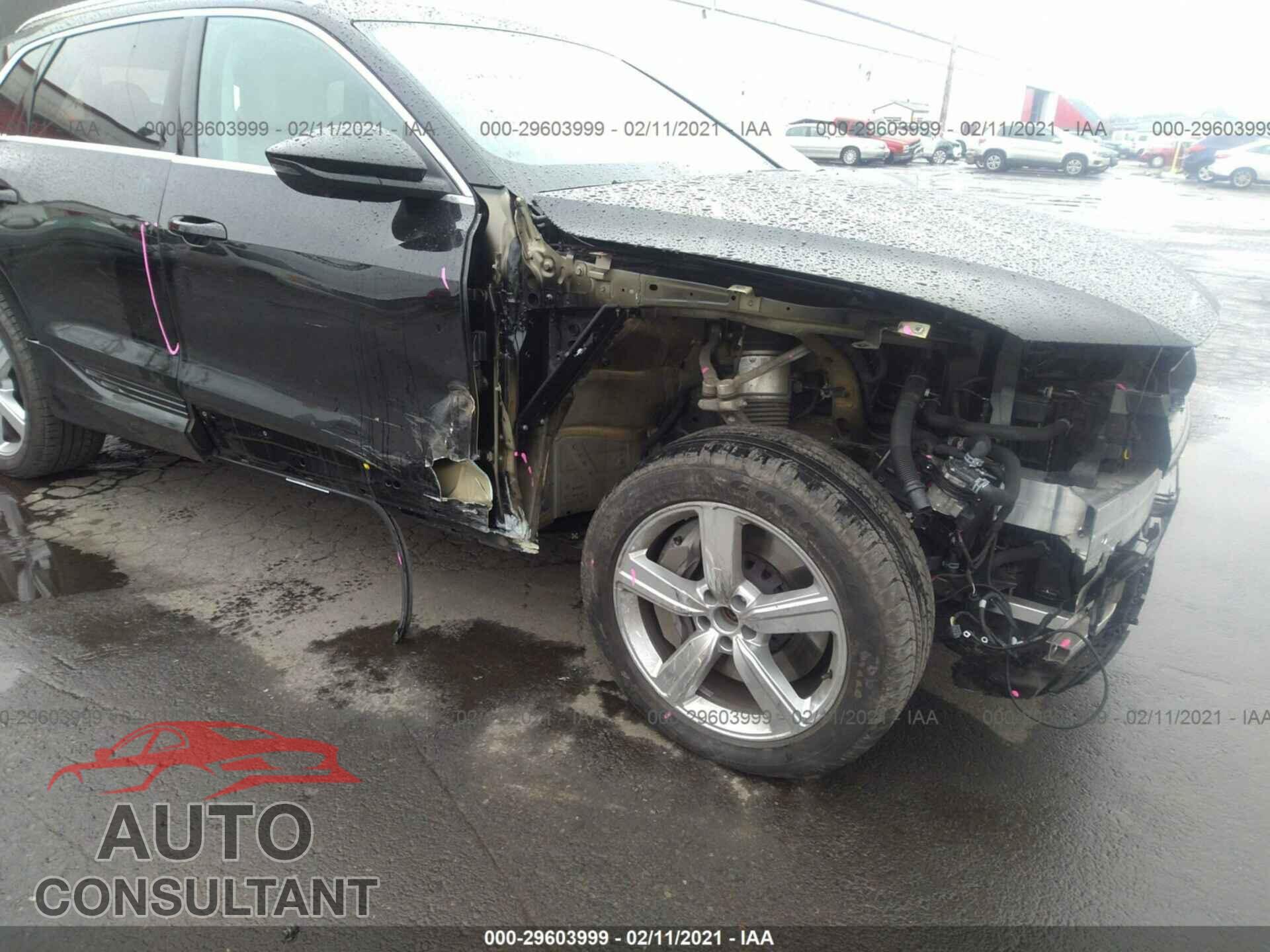 AUDI E-TRON 2019 - WA1LAAGE2KB015215