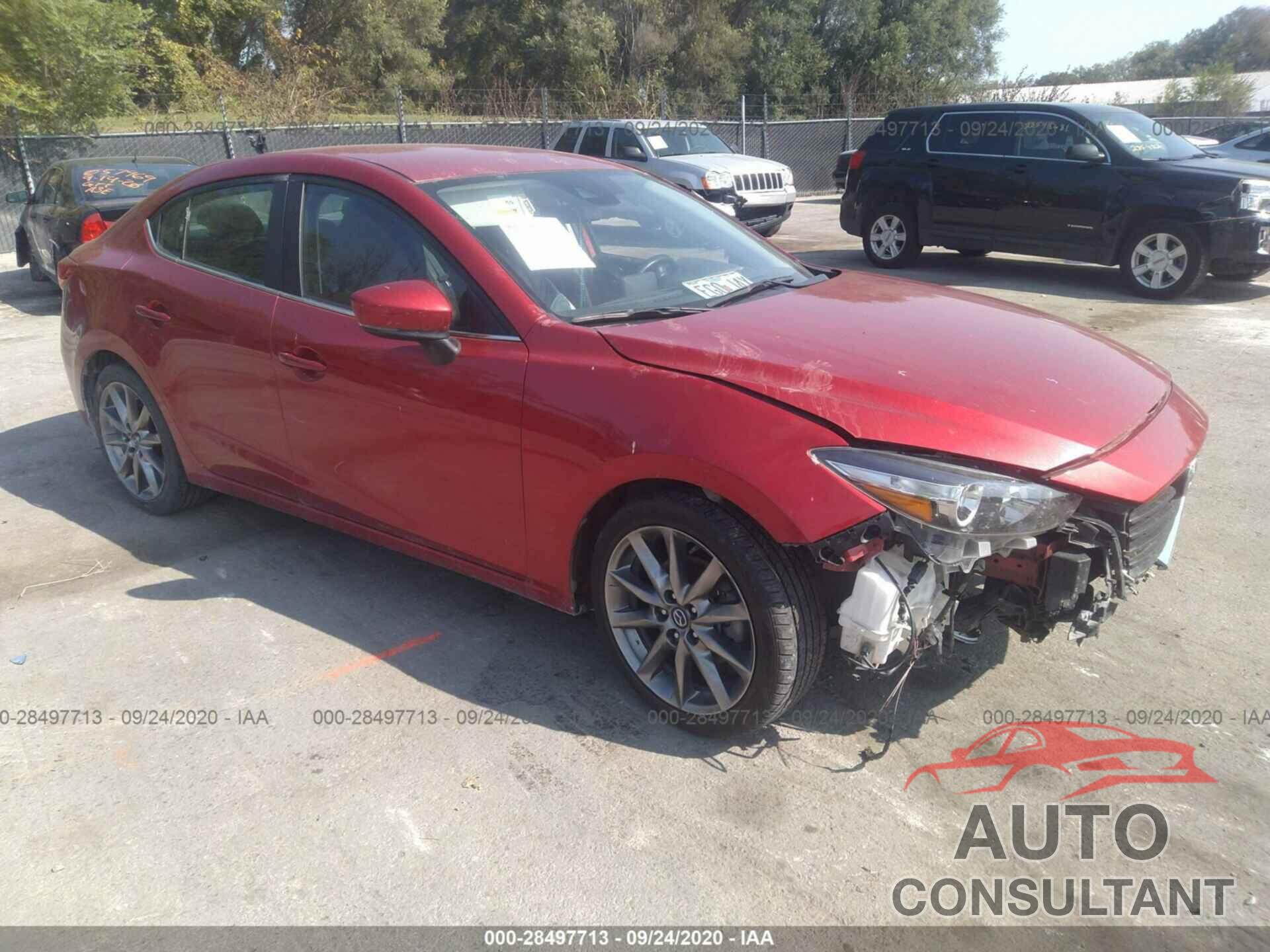 MAZDA MAZDA3 4-DOOR 2018 - 3MZBN1V37JM209699