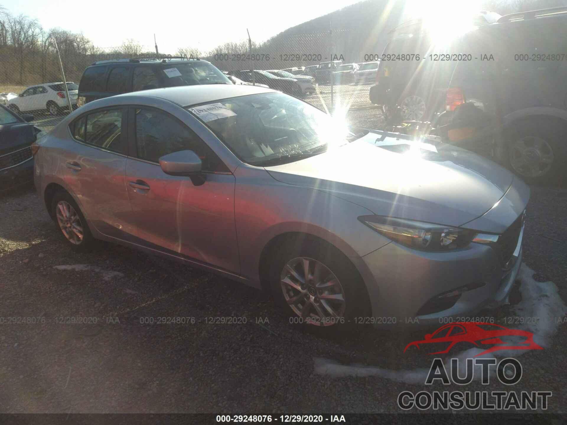 MAZDA MAZDA3 4-DOOR 2018 - 3MZBN1U78JM202443