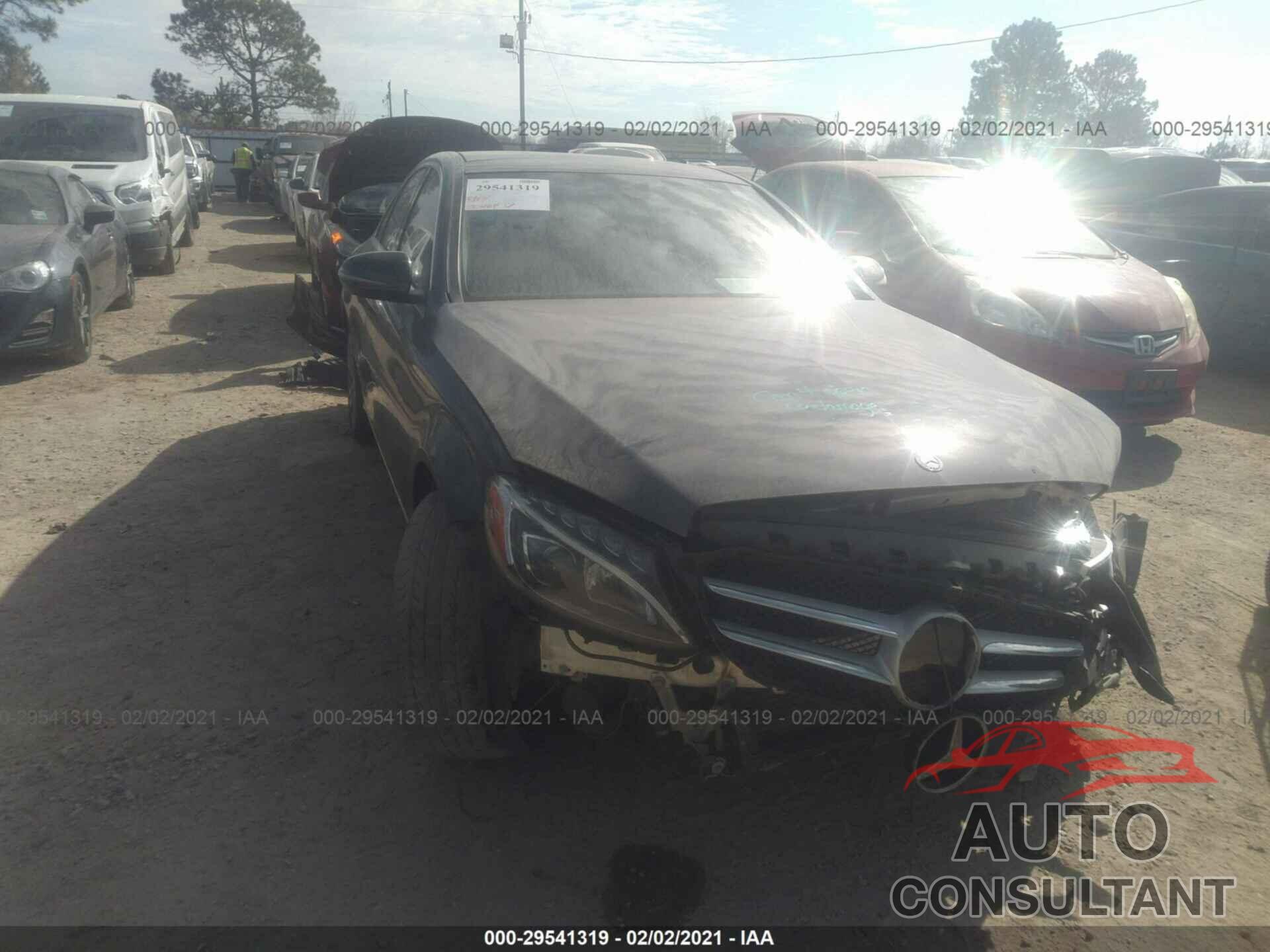 MERCEDES-BENZ C-CLASS 2016 - 55SWF4KB0GU108546
