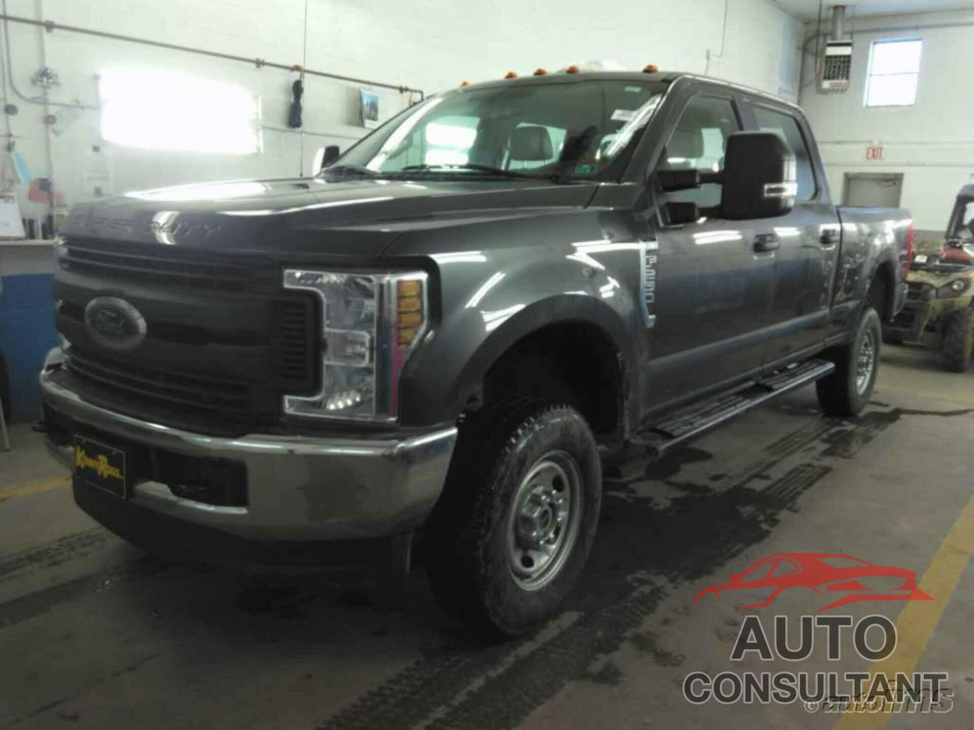 FORD SUPER DUTY F-250 SRW 2018 - 1FT7W2B62JEB03256