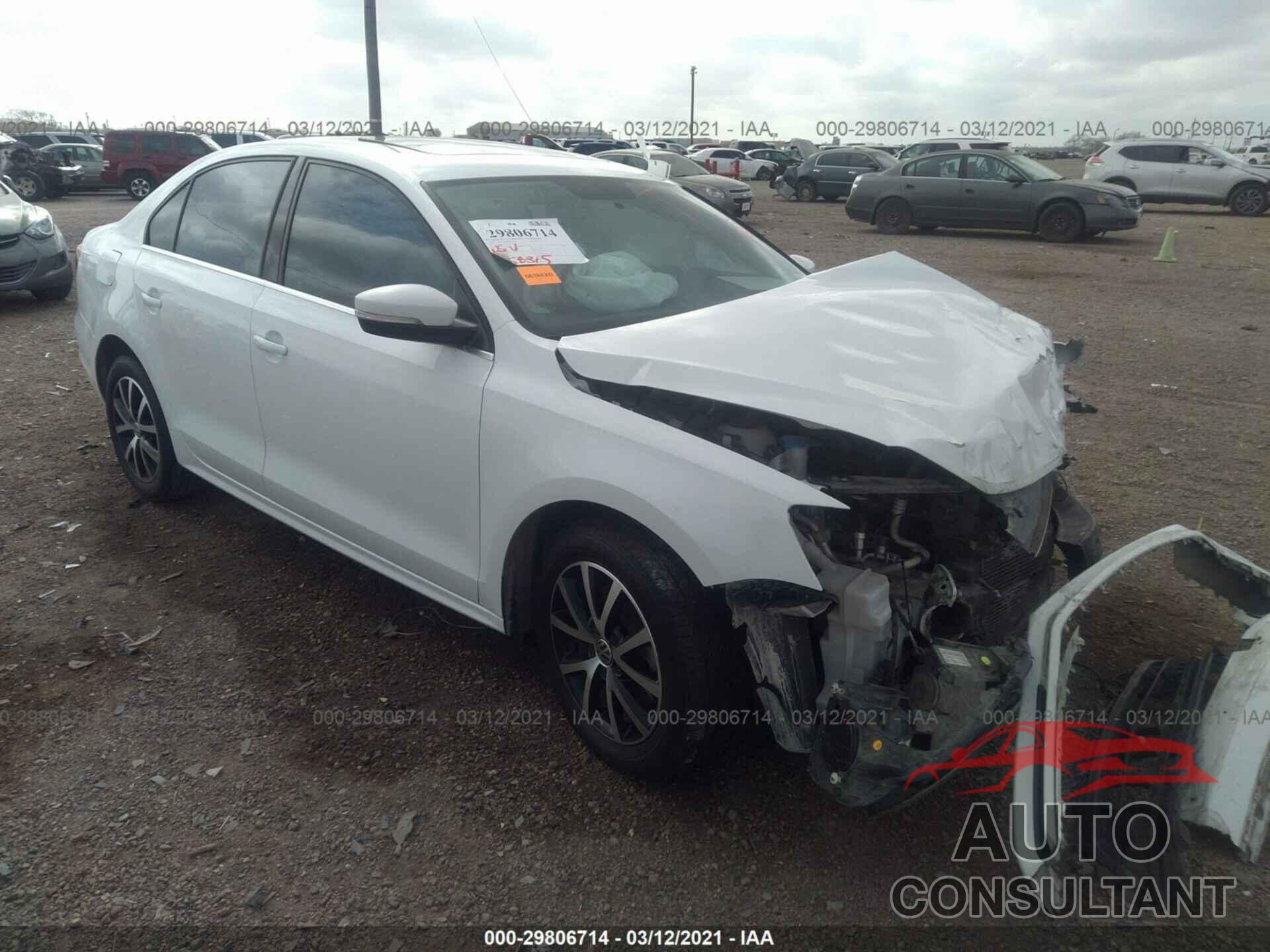 VOLKSWAGEN JETTA 2017 - 3VWDB7AJXHM210252