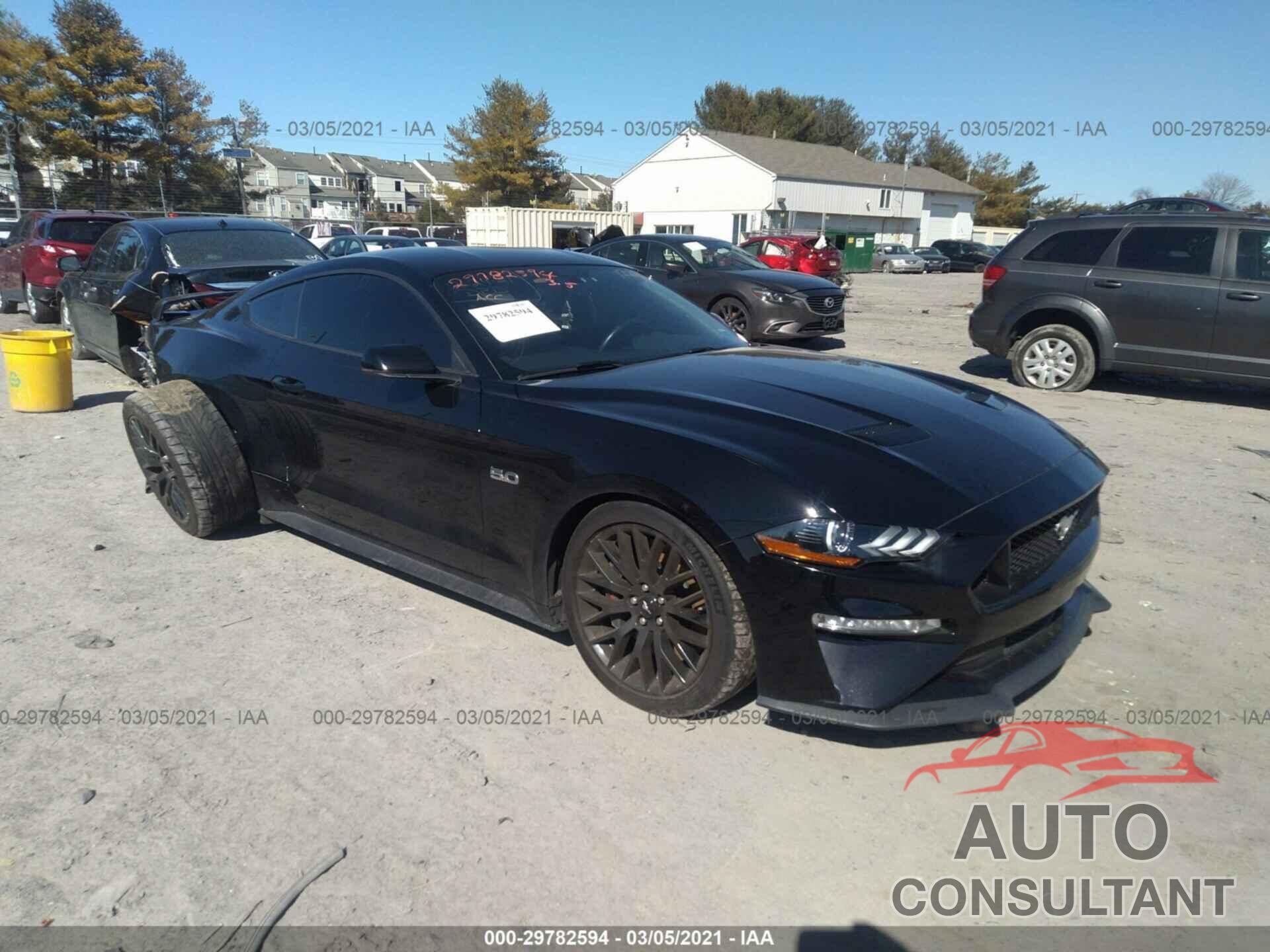 FORD MUSTANG 2018 - 1FA6P8CF1J5177302