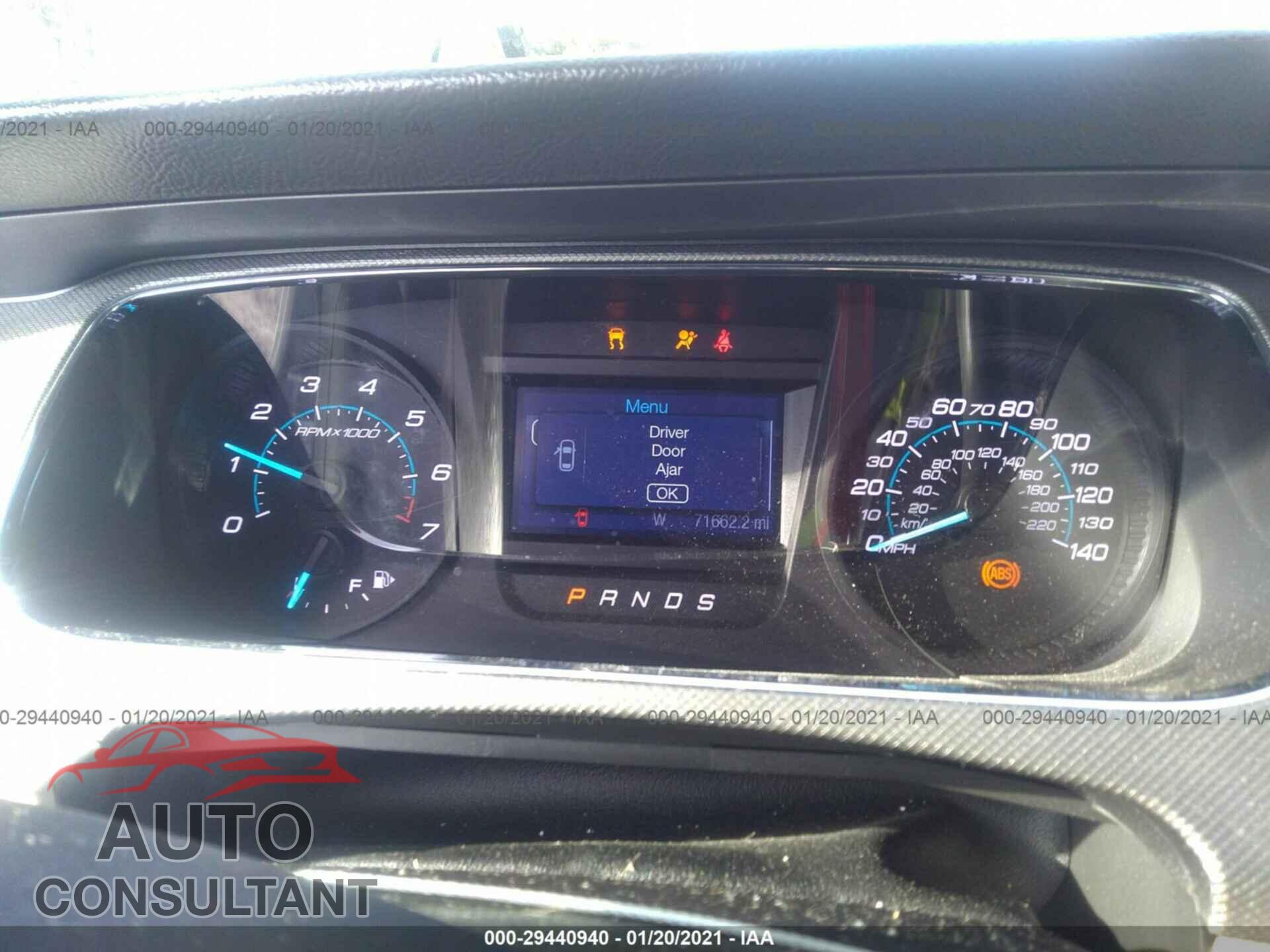 FORD TAURUS 2017 - 1FAHP2D85HG110299