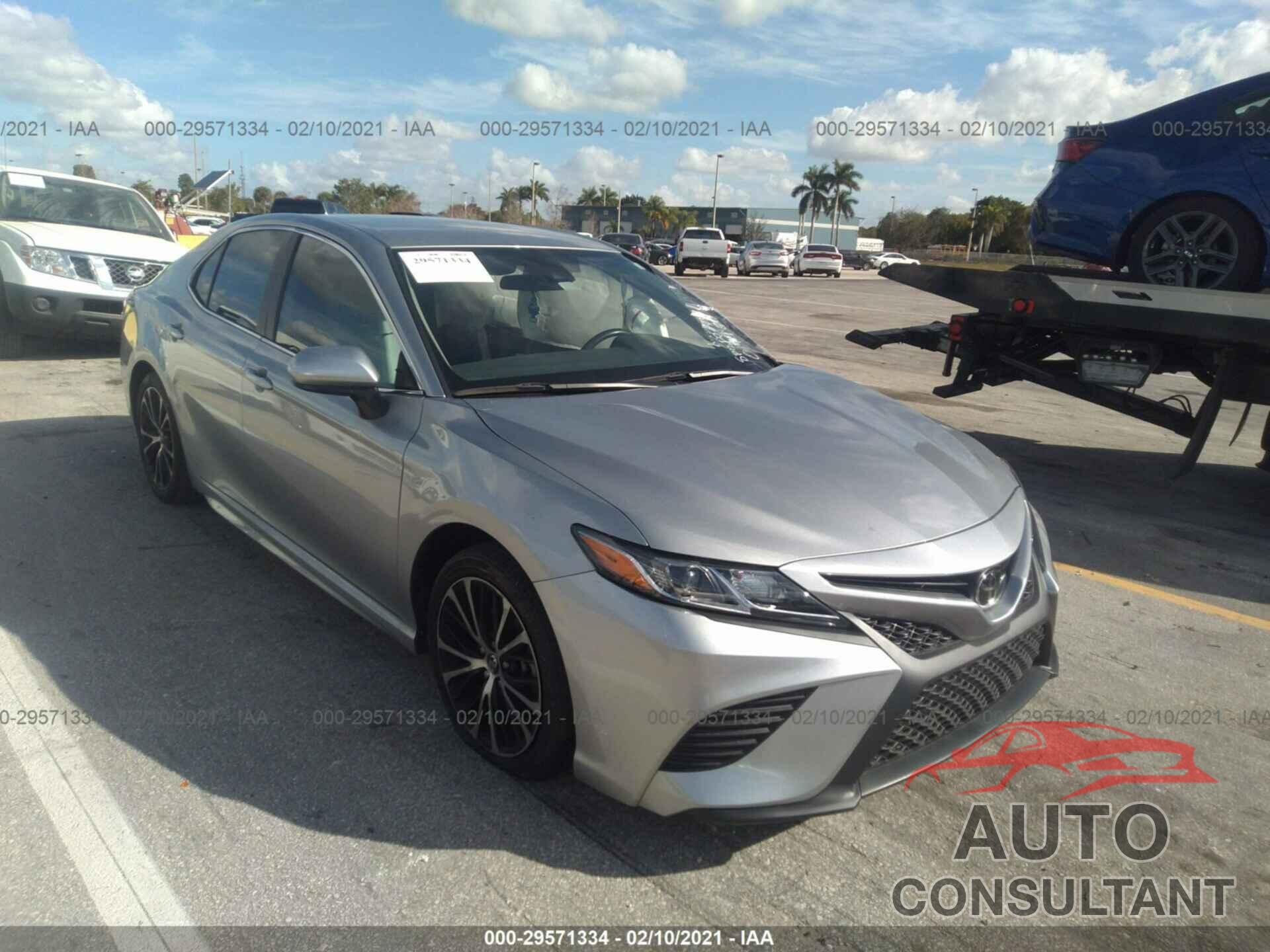 TOYOTA CAMRY 2019 - 4T1B11HK5KU780179