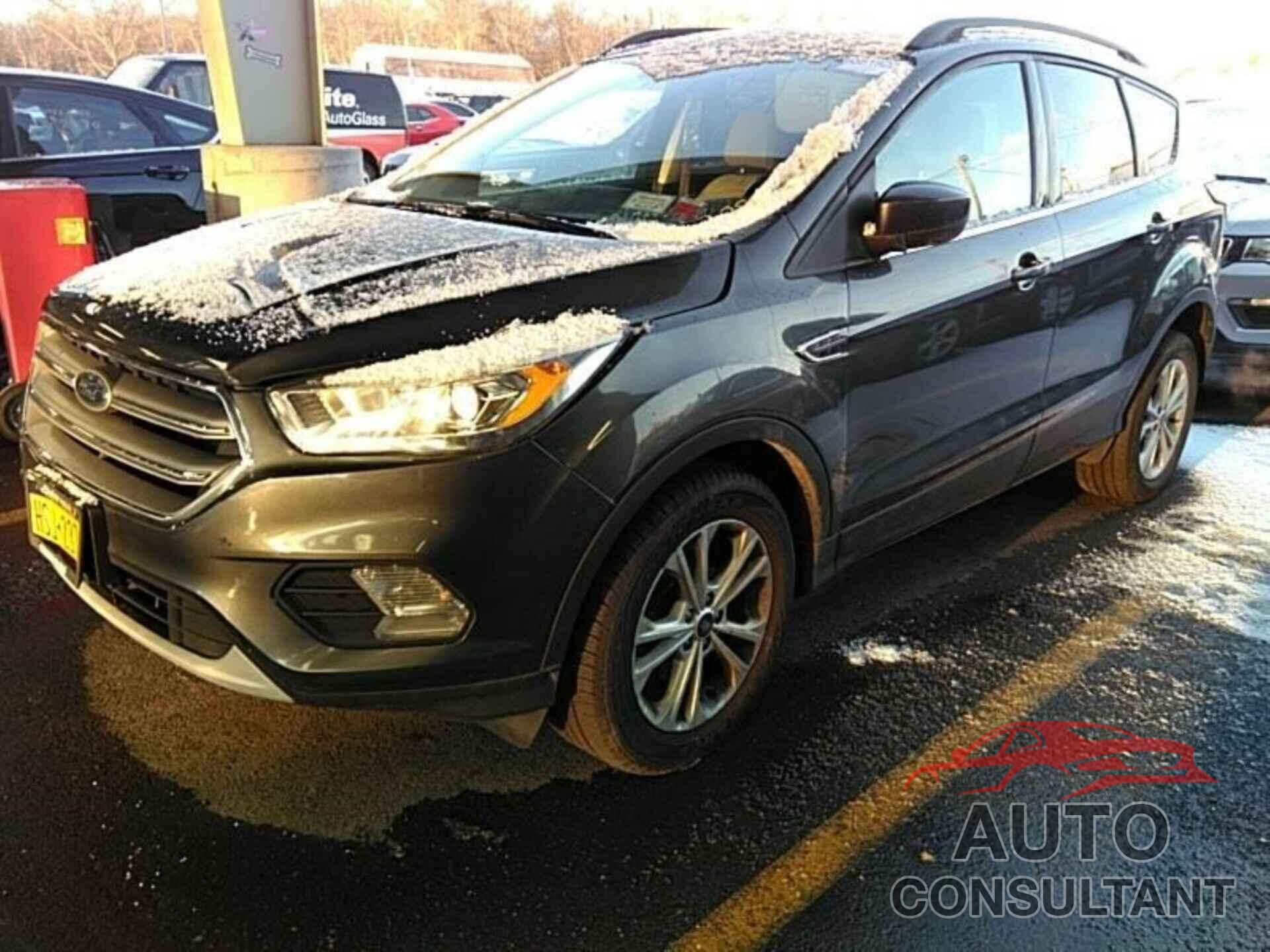 FORD ESCAPE 2017 - 1FMCU9GD9HUE40328