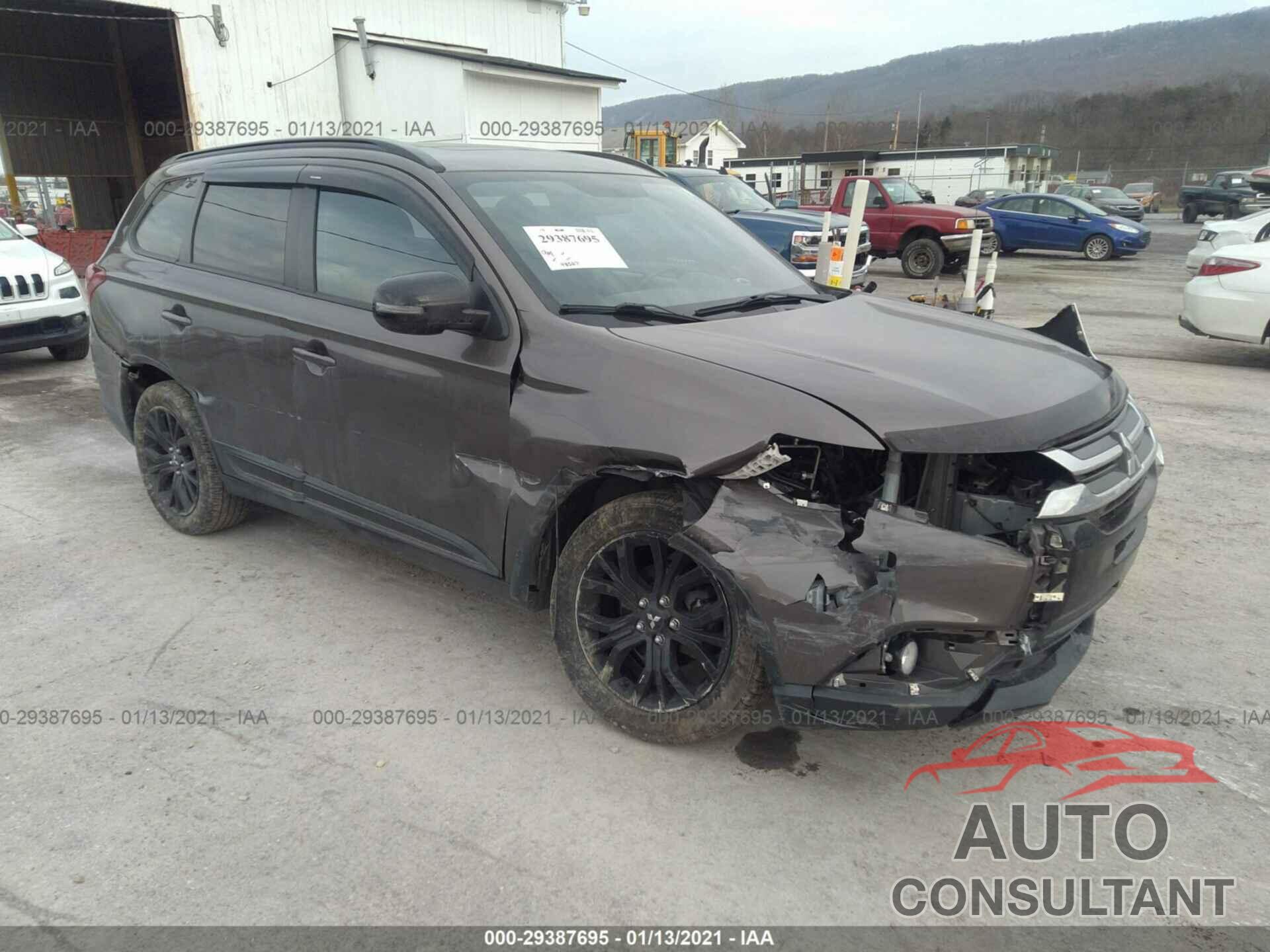 MITSUBISHI OUTLANDER 2018 - JA4AZ3A30JZ026383