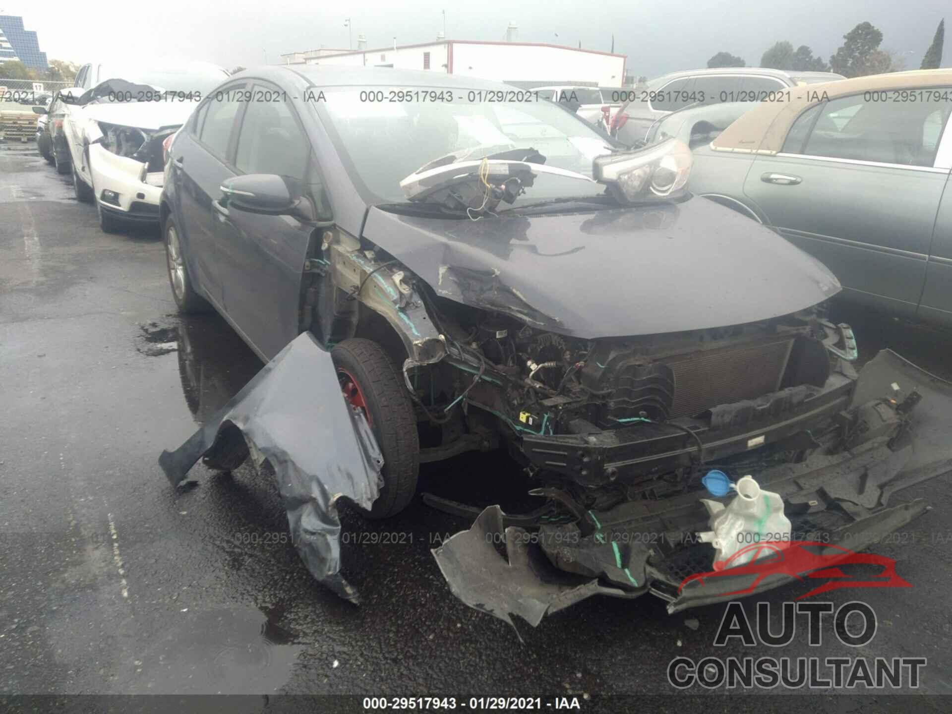 KIA FORTE 2016 - KNAFX4A66G5443621