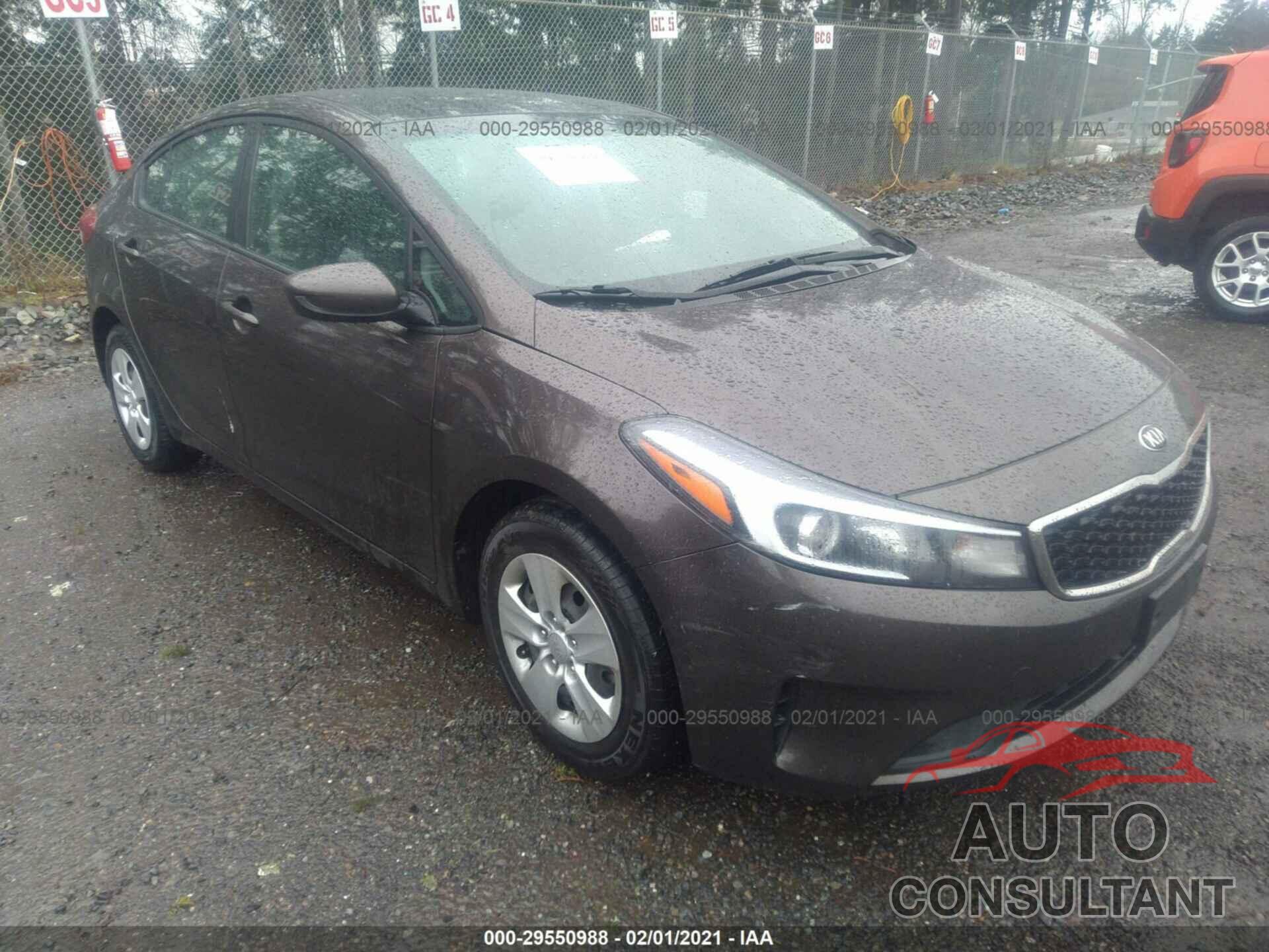 KIA FORTE 2018 - 3KPFK4A75JE227037