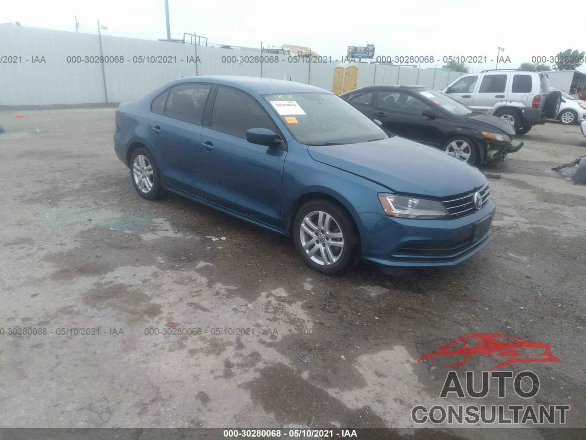 VOLKSWAGEN JETTA 2018 - 3VW2B7AJ0JM261921