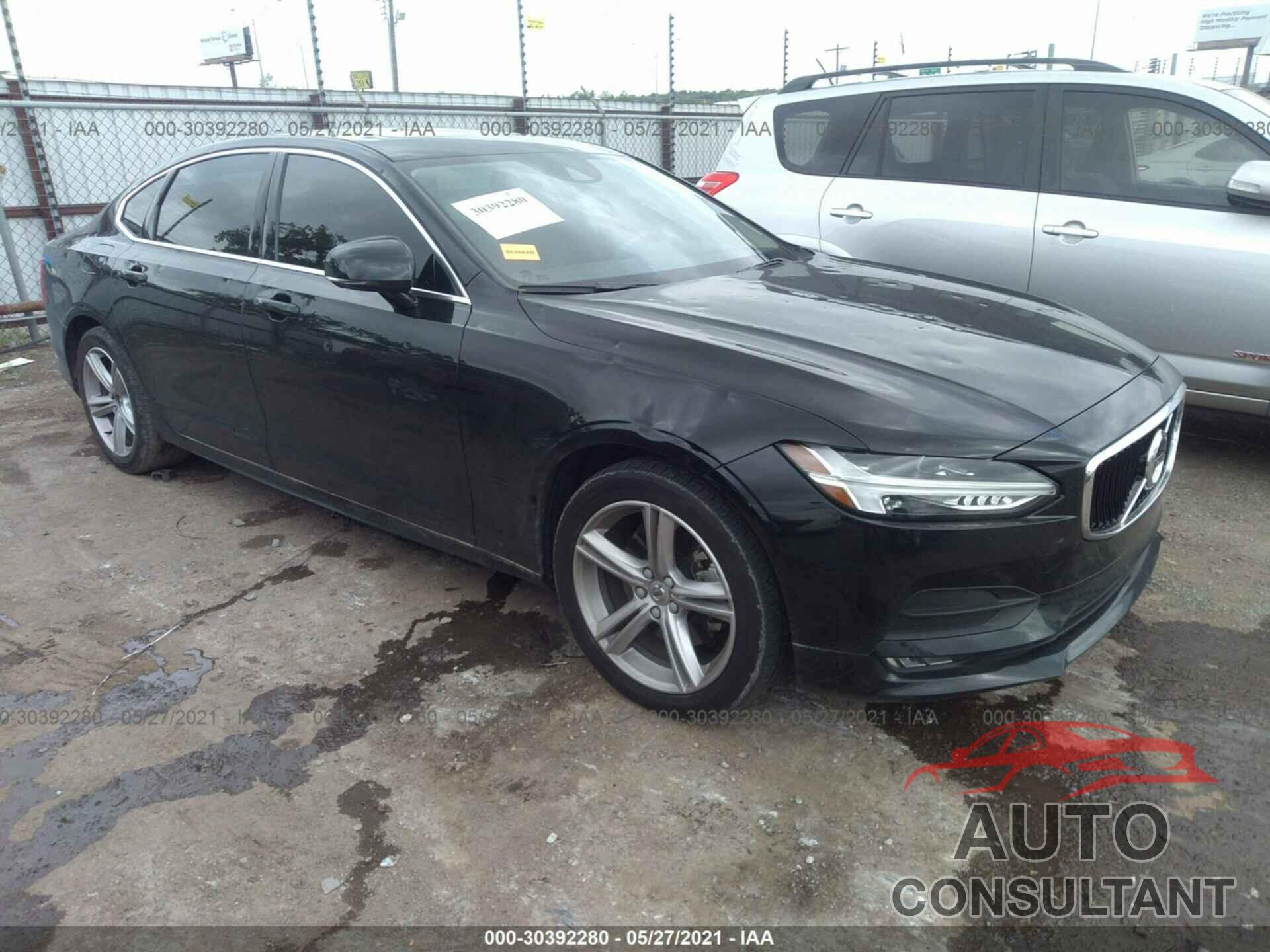 VOLVO S90 2019 - LVY102AK0KP106287