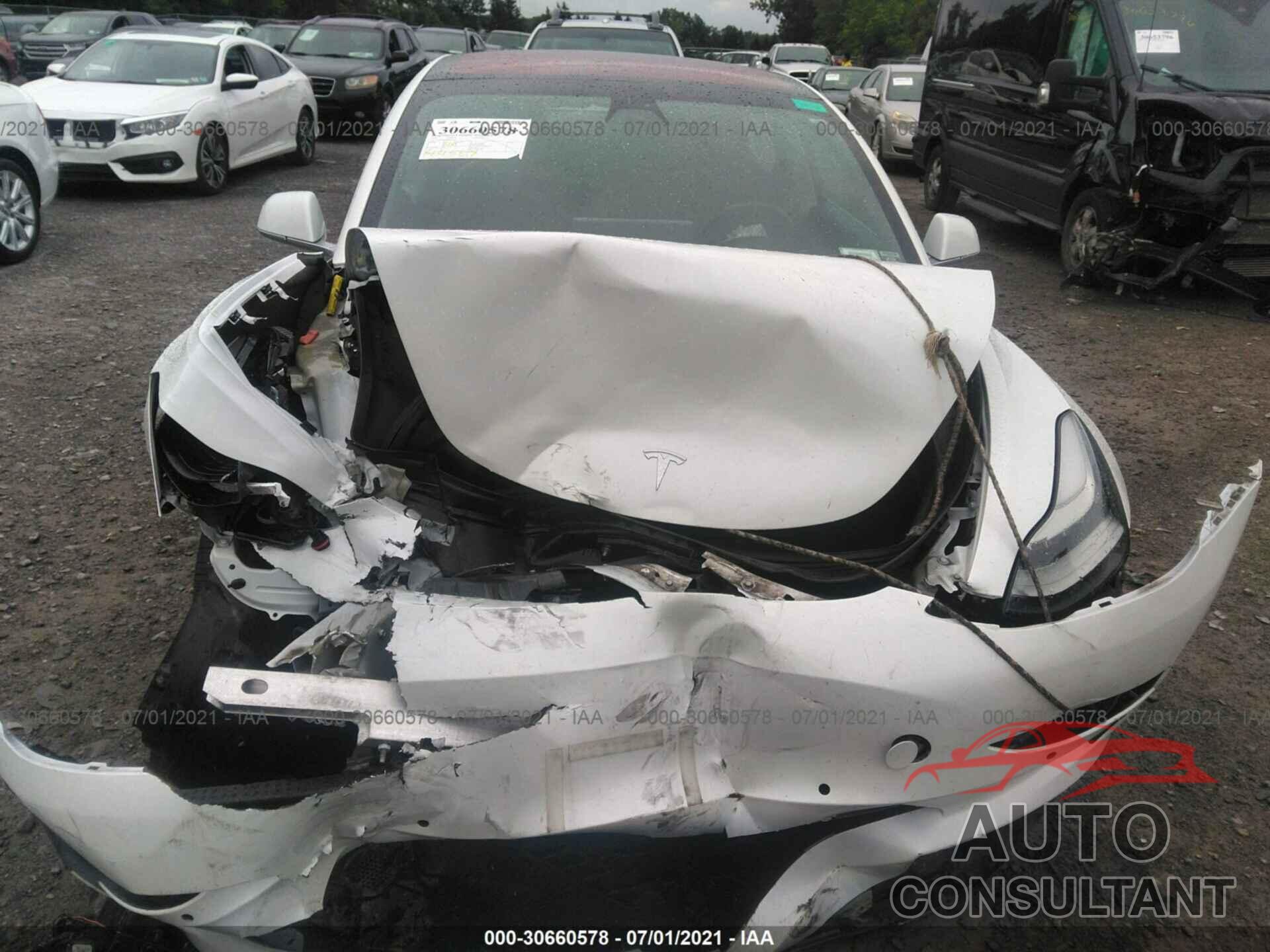 TESLA MODEL 3 2018 - 5YJ3E1EA8JF161561