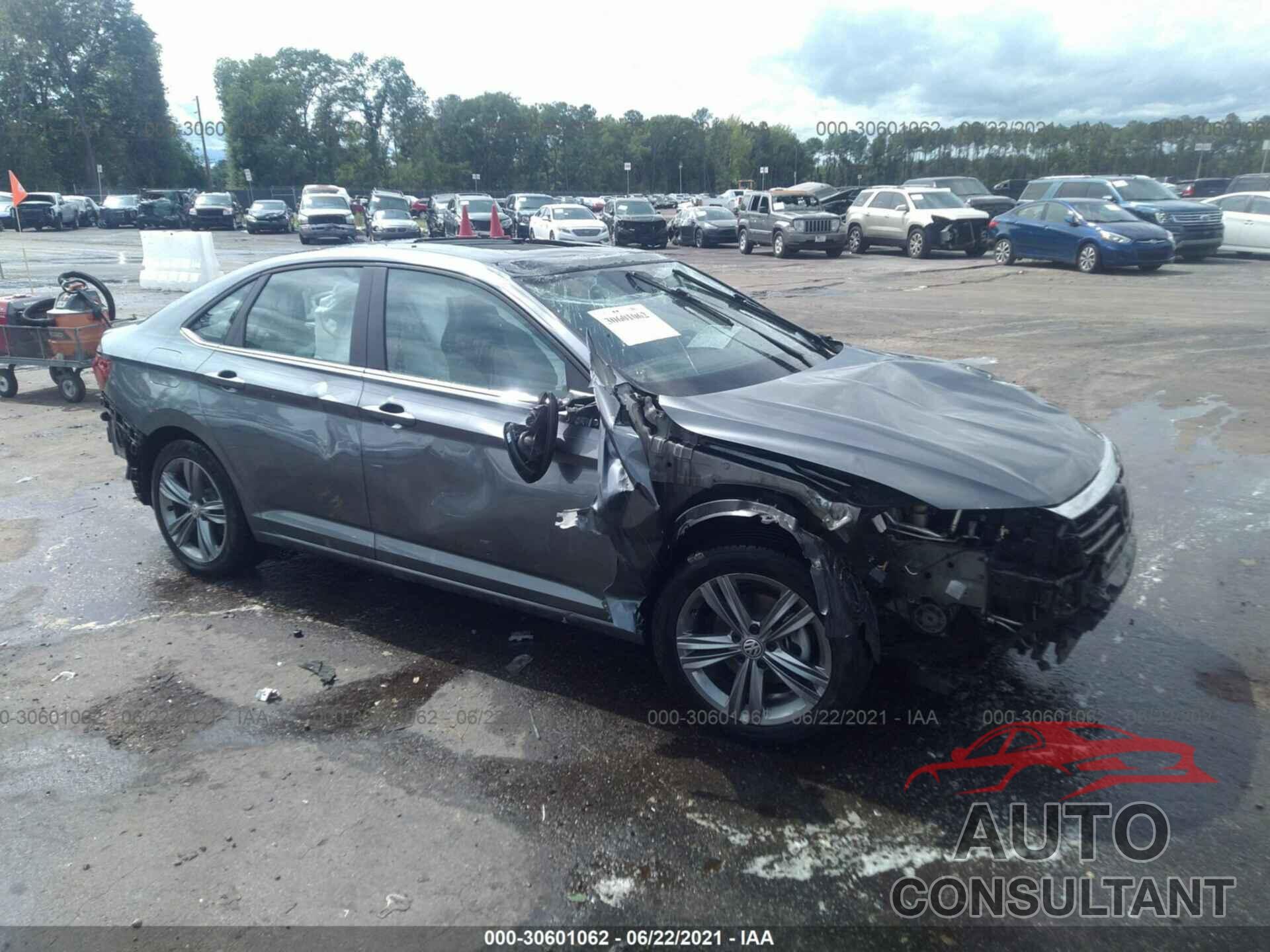 VOLKSWAGEN JETTA 2020 - 3VWCB7BU5LM005130
