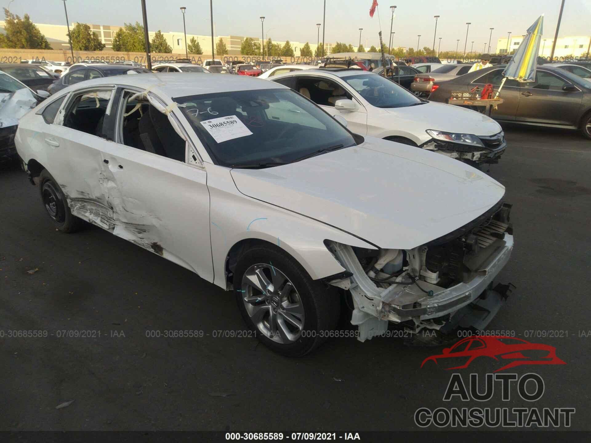HONDA ACCORD SEDAN 2018 - 1HGCV1F15JA064035