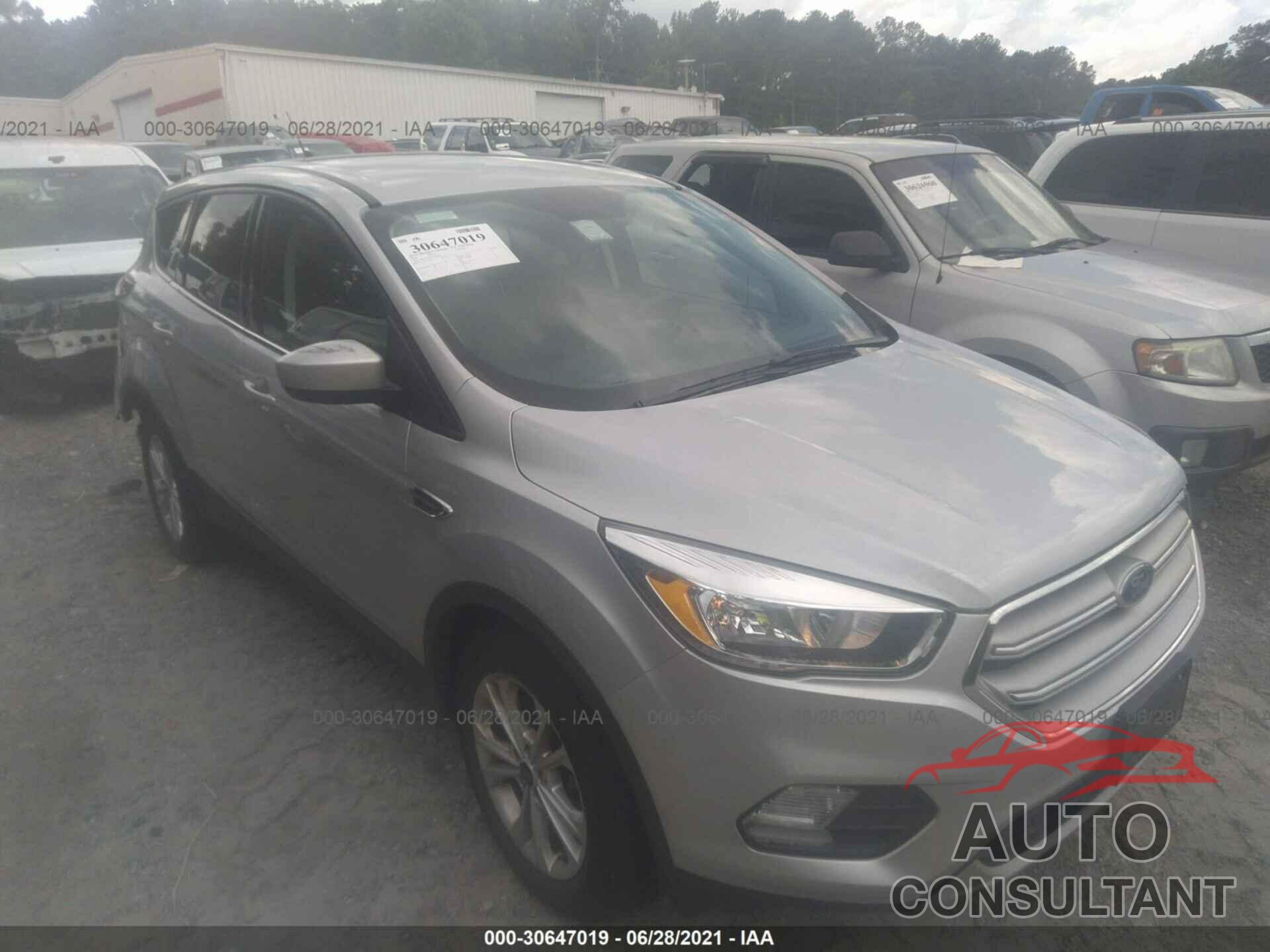 FORD ESCAPE 2019 - 1FMCU9G90KUB33696