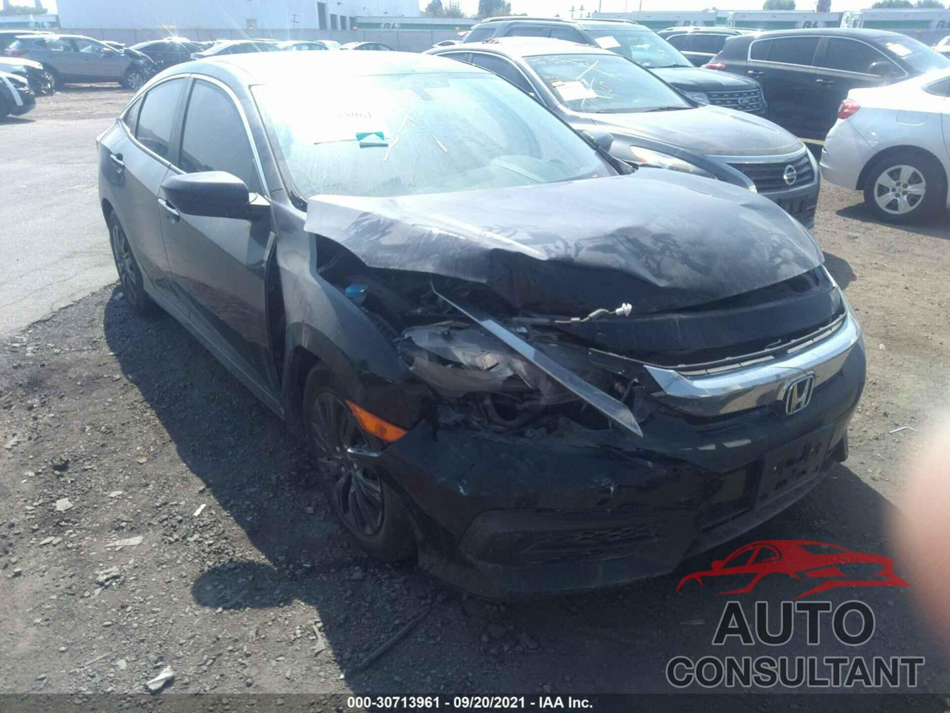 HONDA CIVIC SEDAN 2018 - 2HGFC2F51JH545879