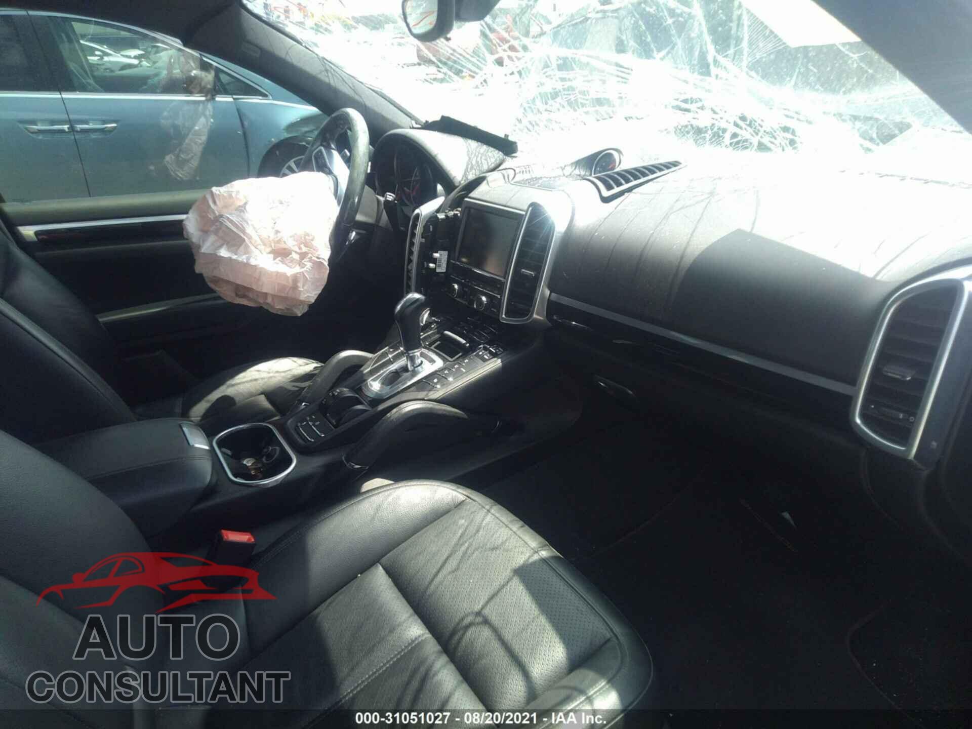 PORSCHE CAYENNE 2016 - WP1AA2A2XGKA12098