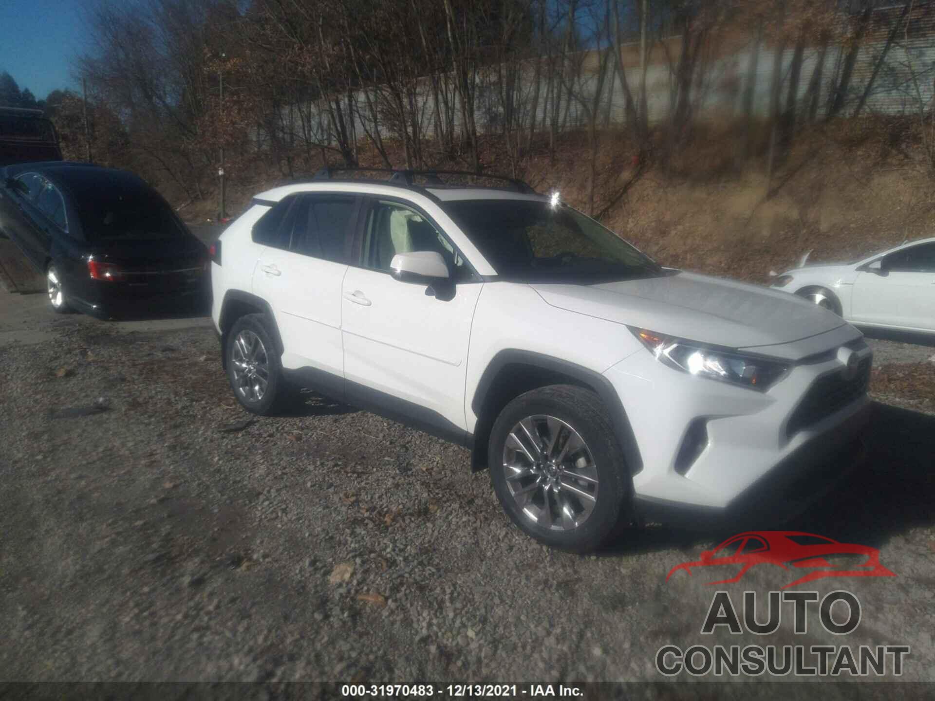 TOYOTA RAV4 2019 - JTMA1RFV4KD502482