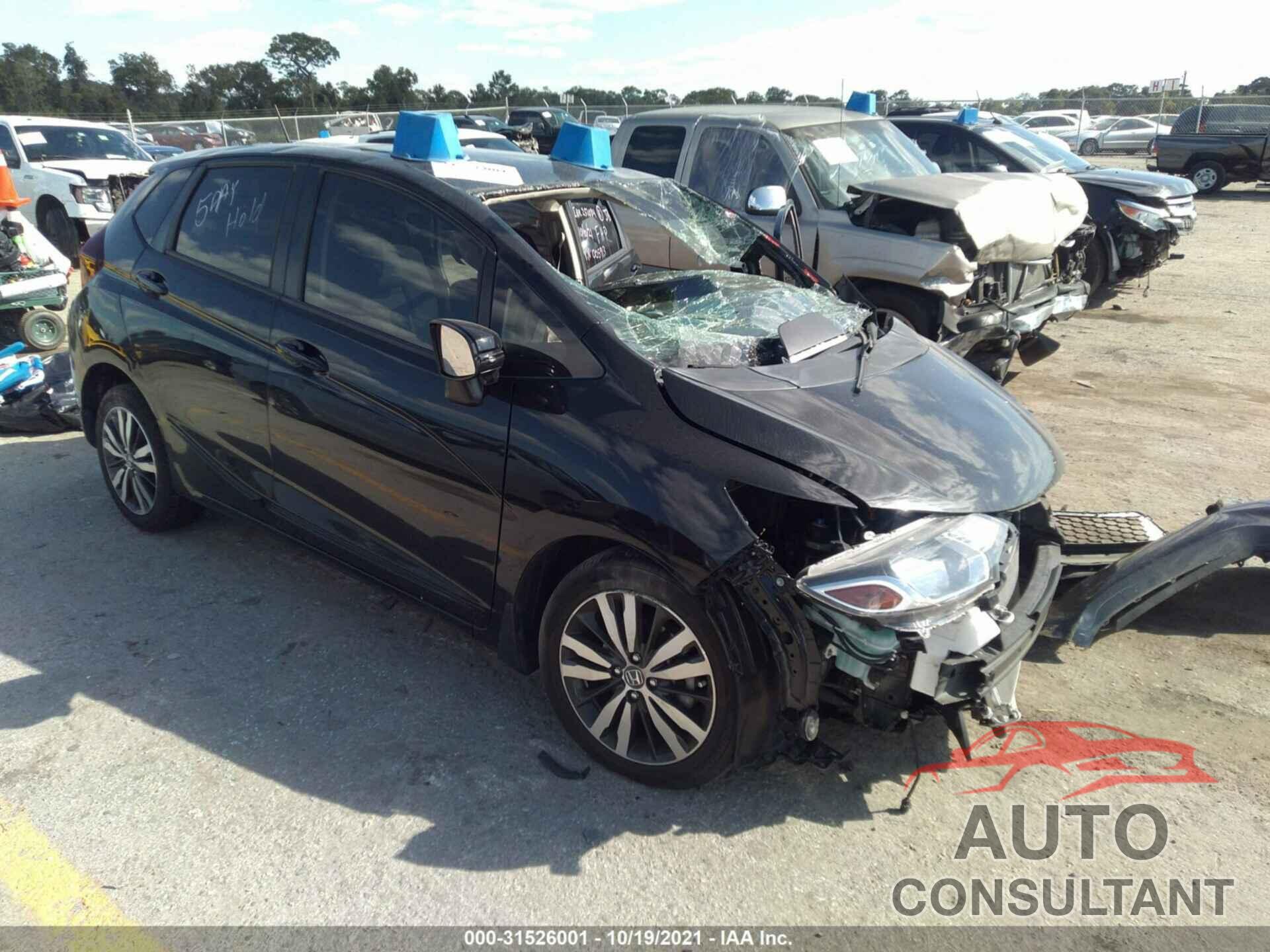 HONDA FIT 2016 - JHMGK5H77GS005913
