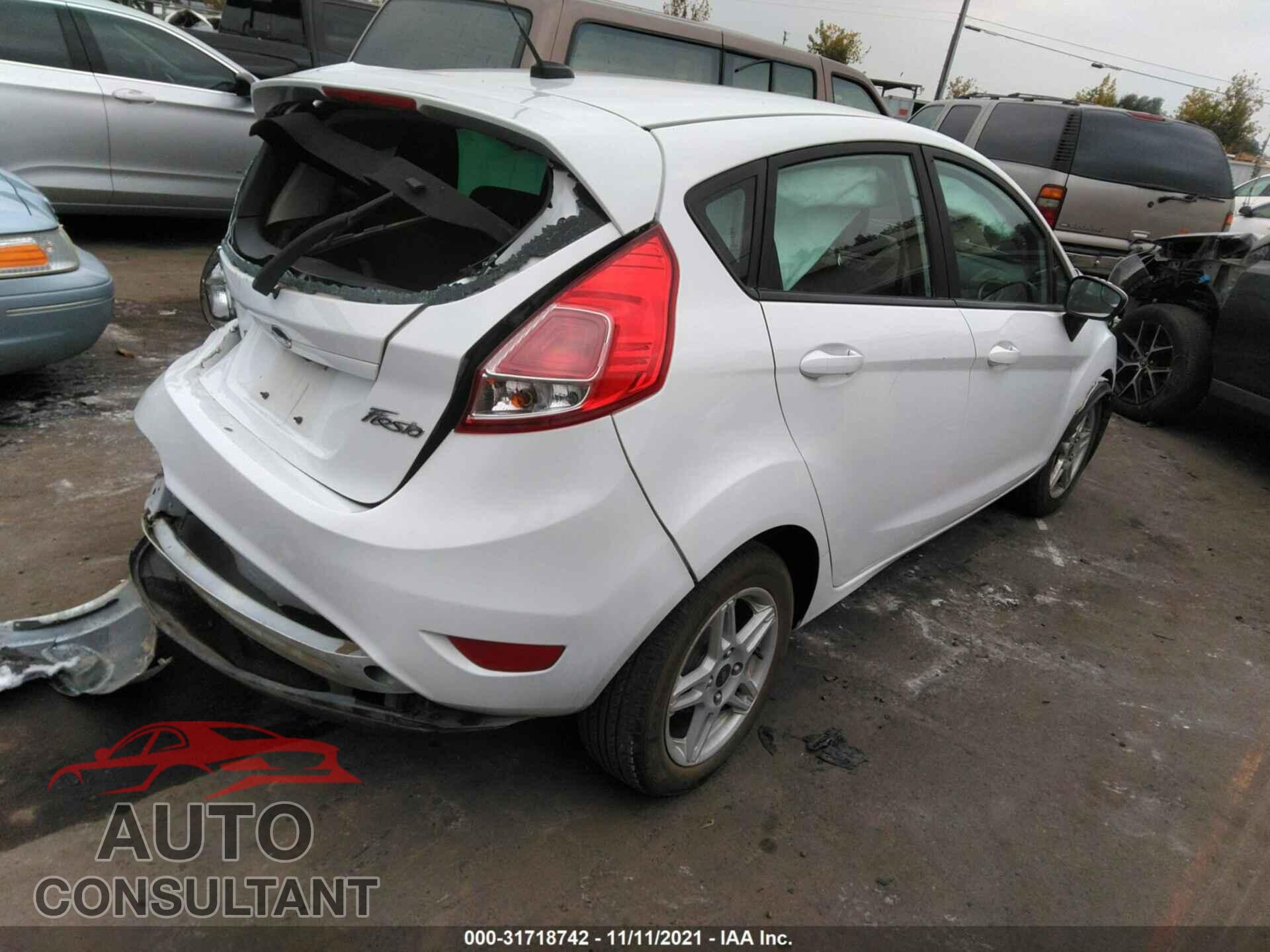 FORD FIESTA 2018 - 3FADP4EJXJM102190