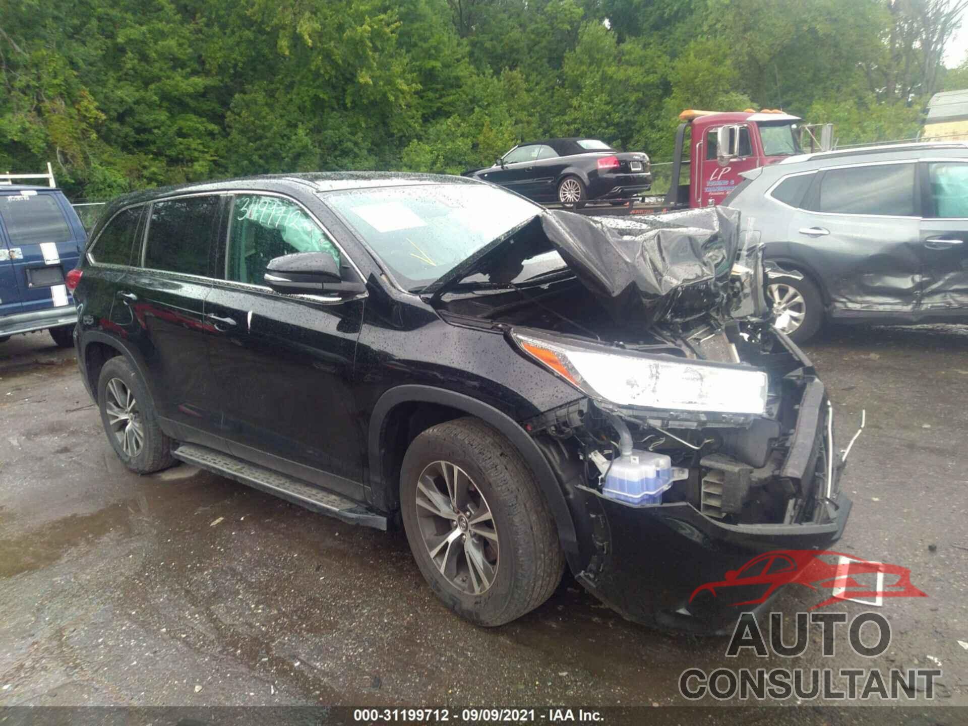 TOYOTA HIGHLANDER 2019 - 5TDZARFH4KS049255