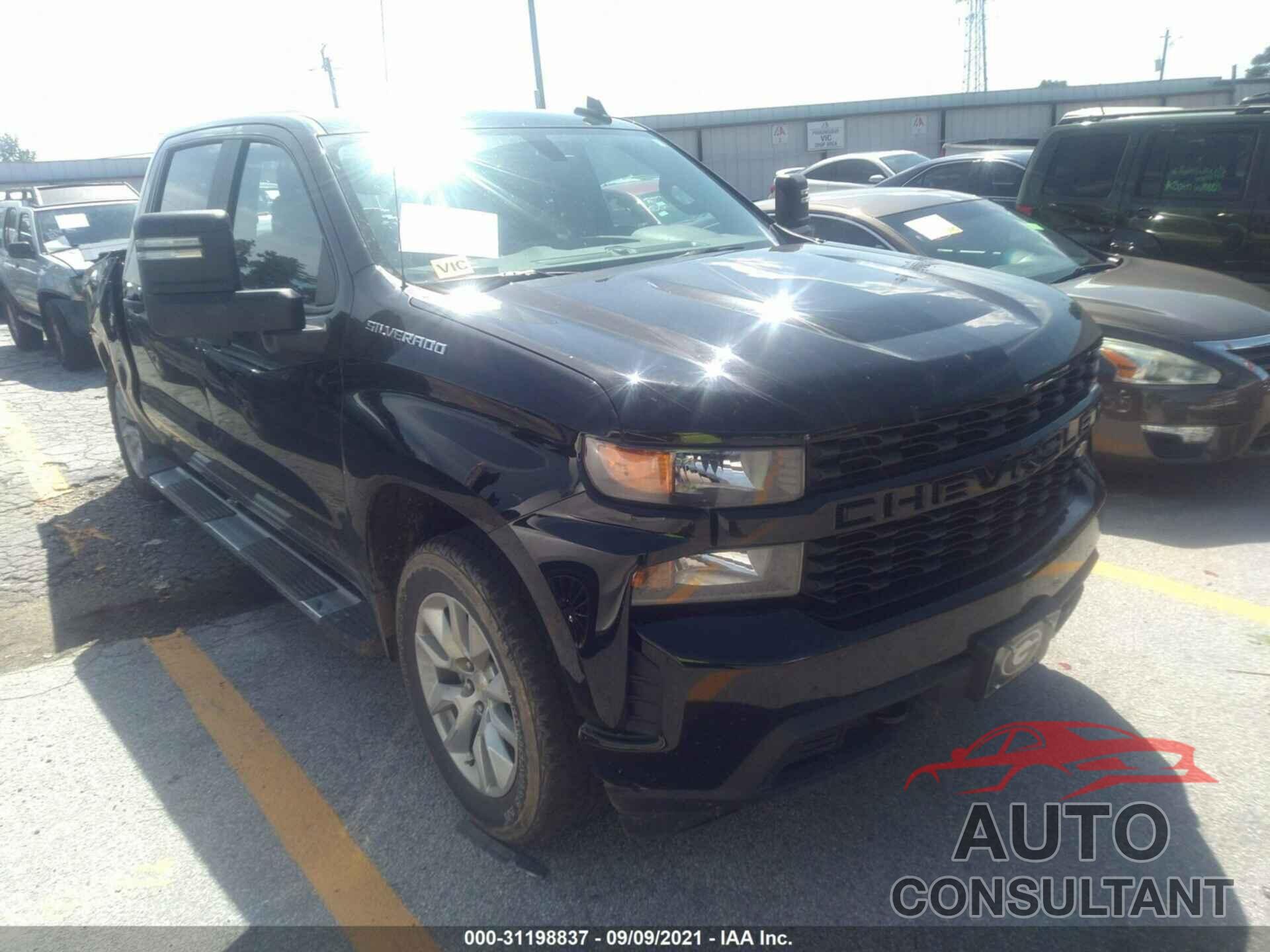 CHEVROLET SILVERADO 1500 2019 - 3GCUYBEF5KG700694