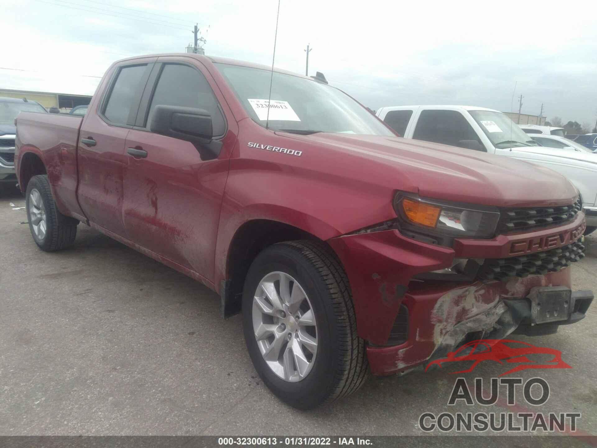 CHEVROLET SILVERADO 1500 2019 - 1GCRWBEF7KZ204565