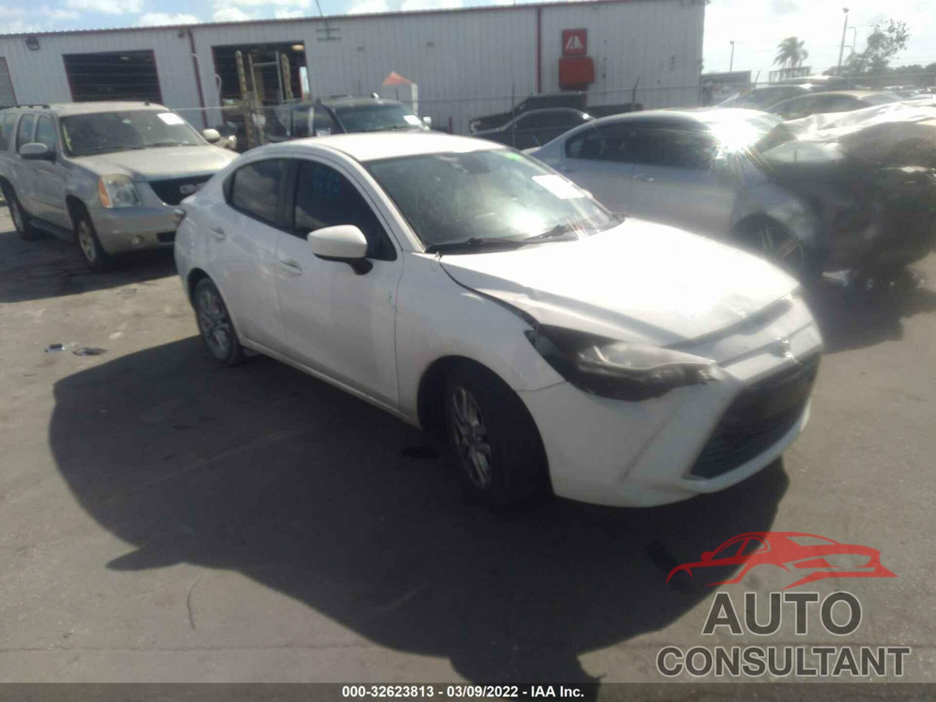 TOYOTA YARIS IA 2017 - 3MYDLBYV4HY156422