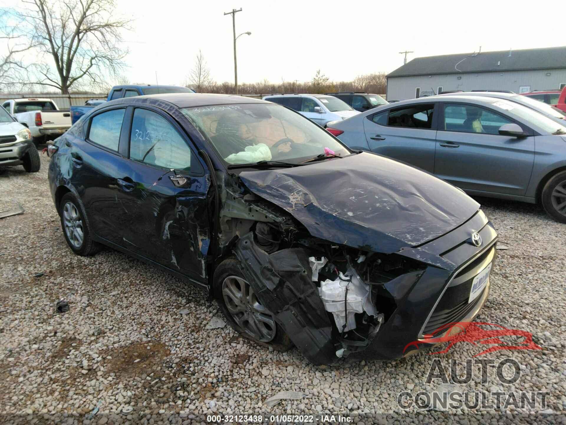 TOYOTA YARIS IA 2017 - 3MYDLBYV5HY171981