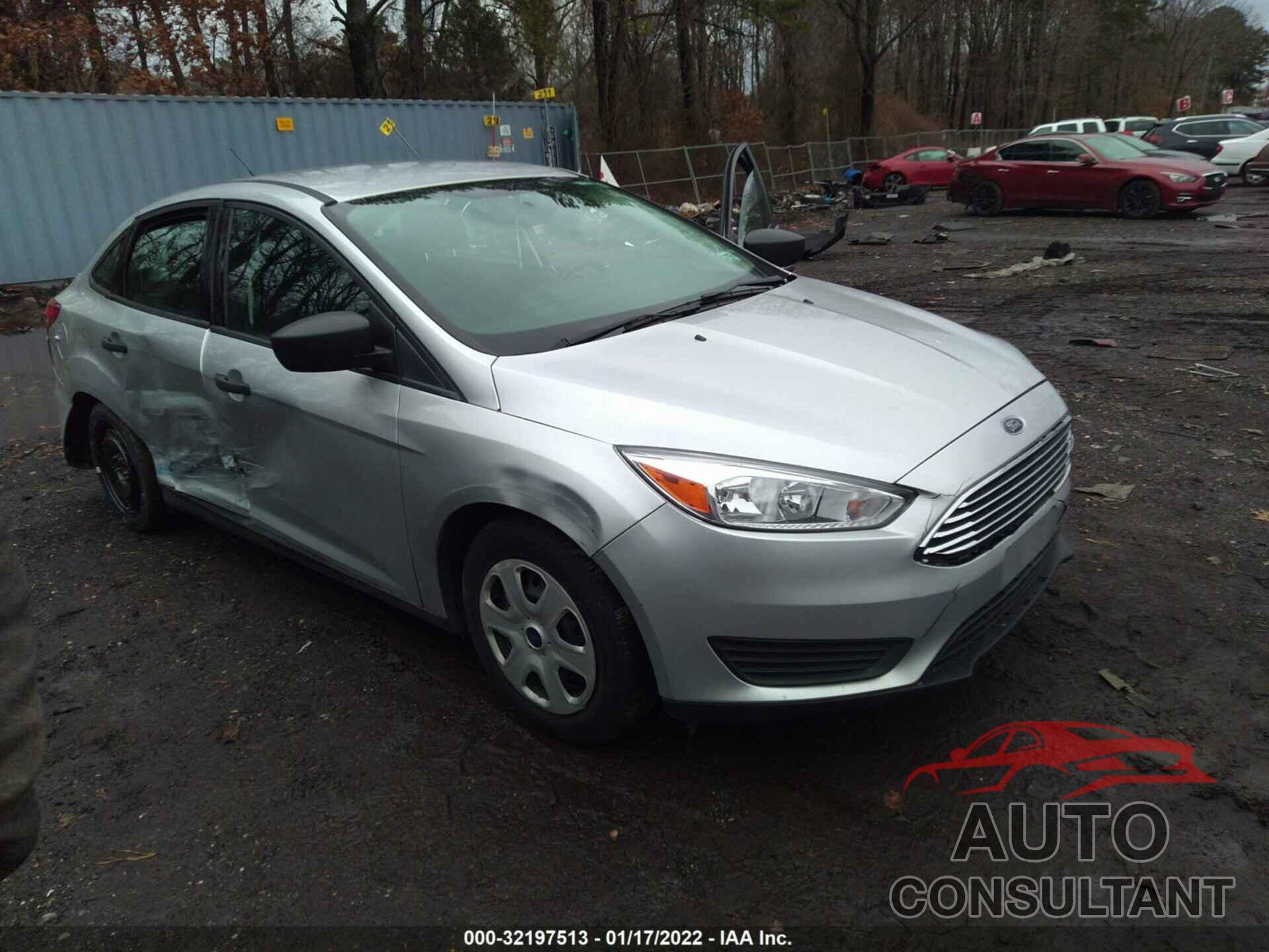 FORD FOCUS 2016 - 1FADP3E26GL228057