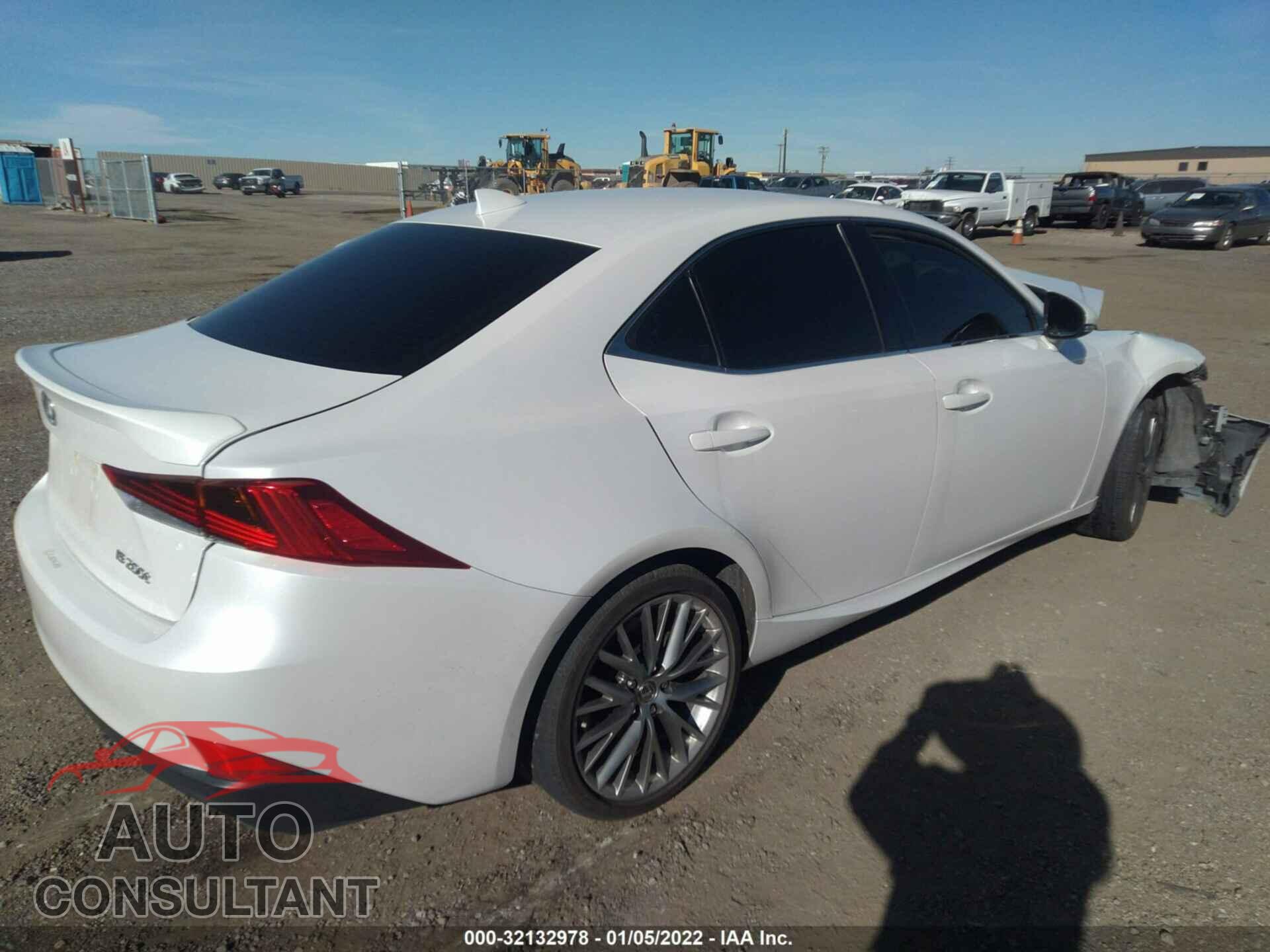 LEXUS IS 2017 - JTHBA1D23H5051285