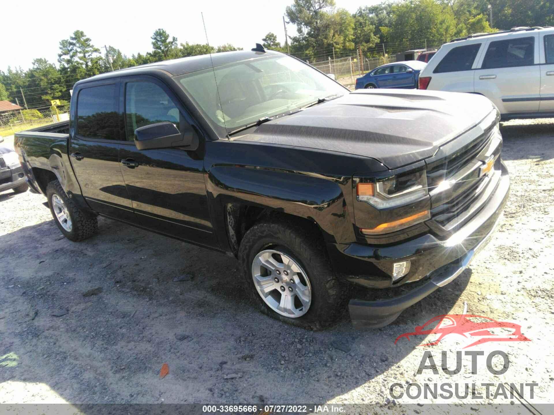 CHEVROLET SILVERADO 1500 2018 - 3GCUKREC9JG304346