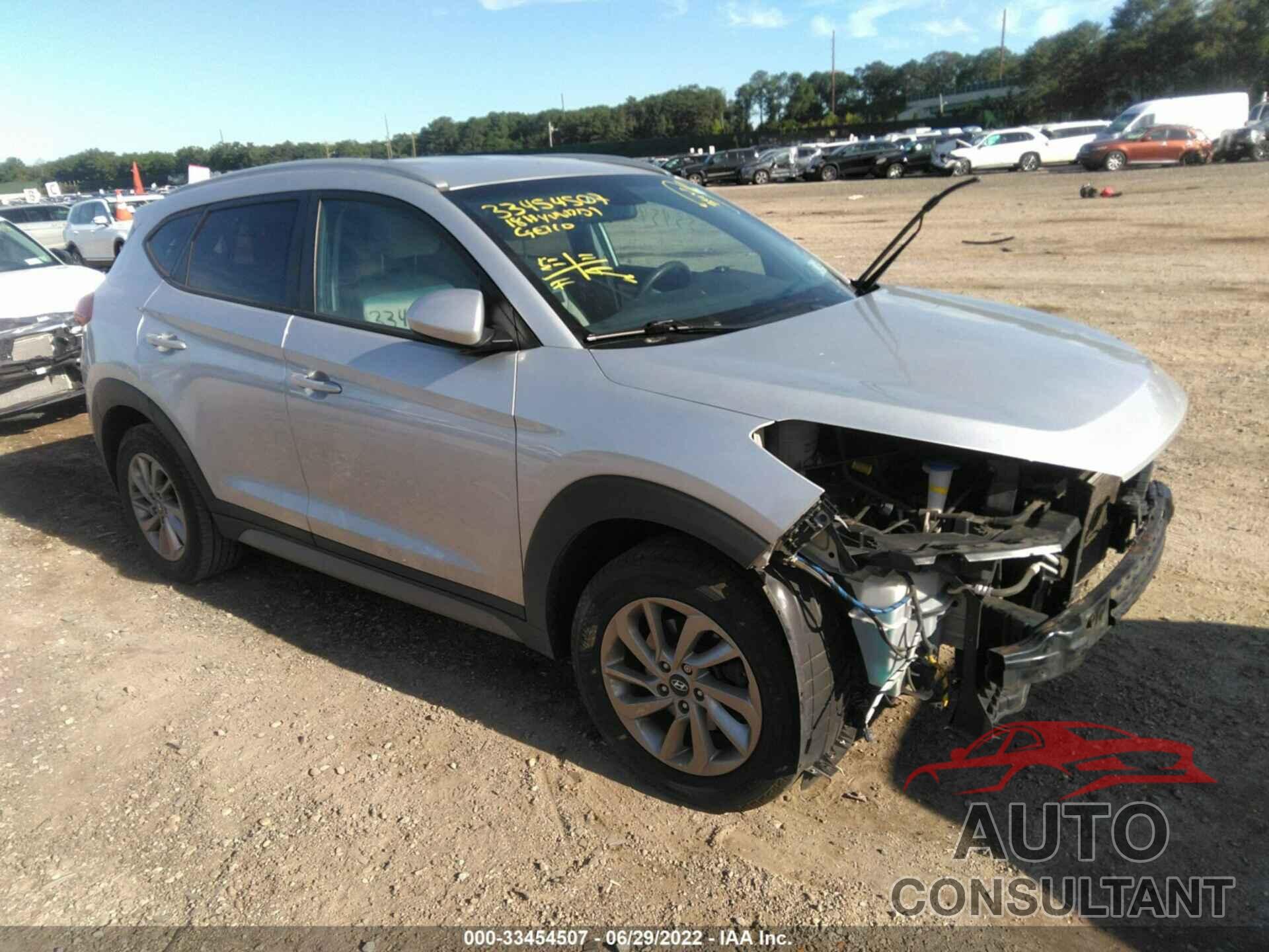 HYUNDAI TUCSON 2018 - KM8J3CA41JU808362